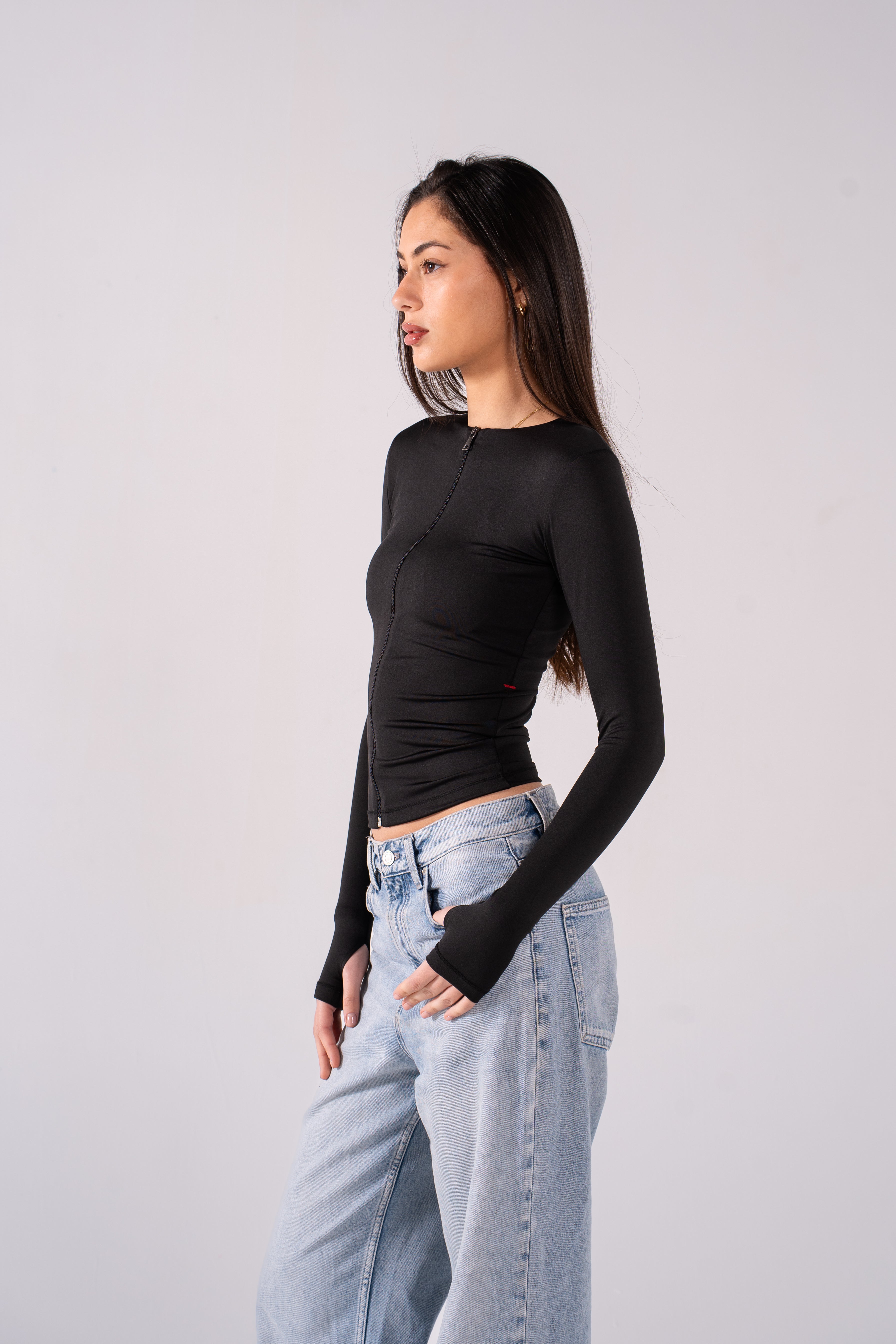REFINED LONG-SLEEVE FULL ZIPPER