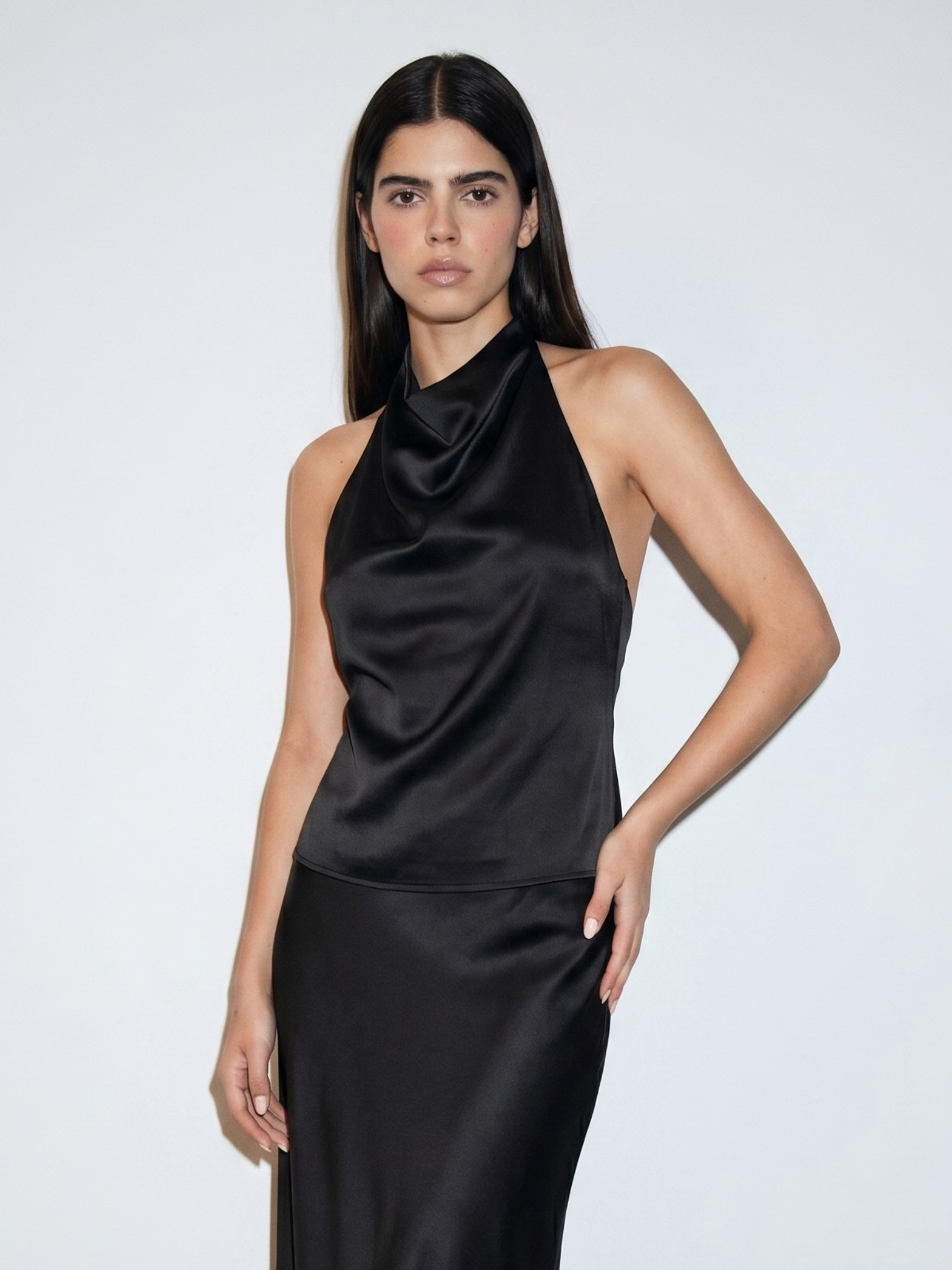 REFINED SATIN HALTER TOP
