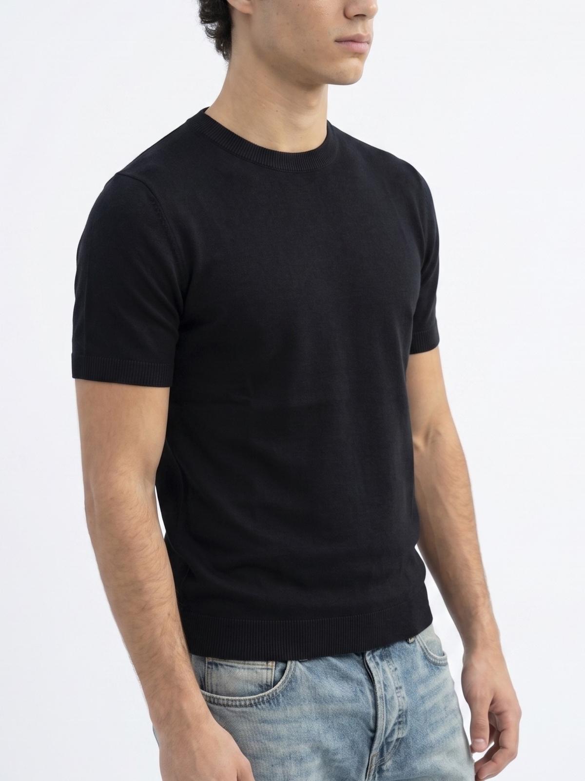 REFINED ROUND NECK COTTON KNIT T-SHIRT