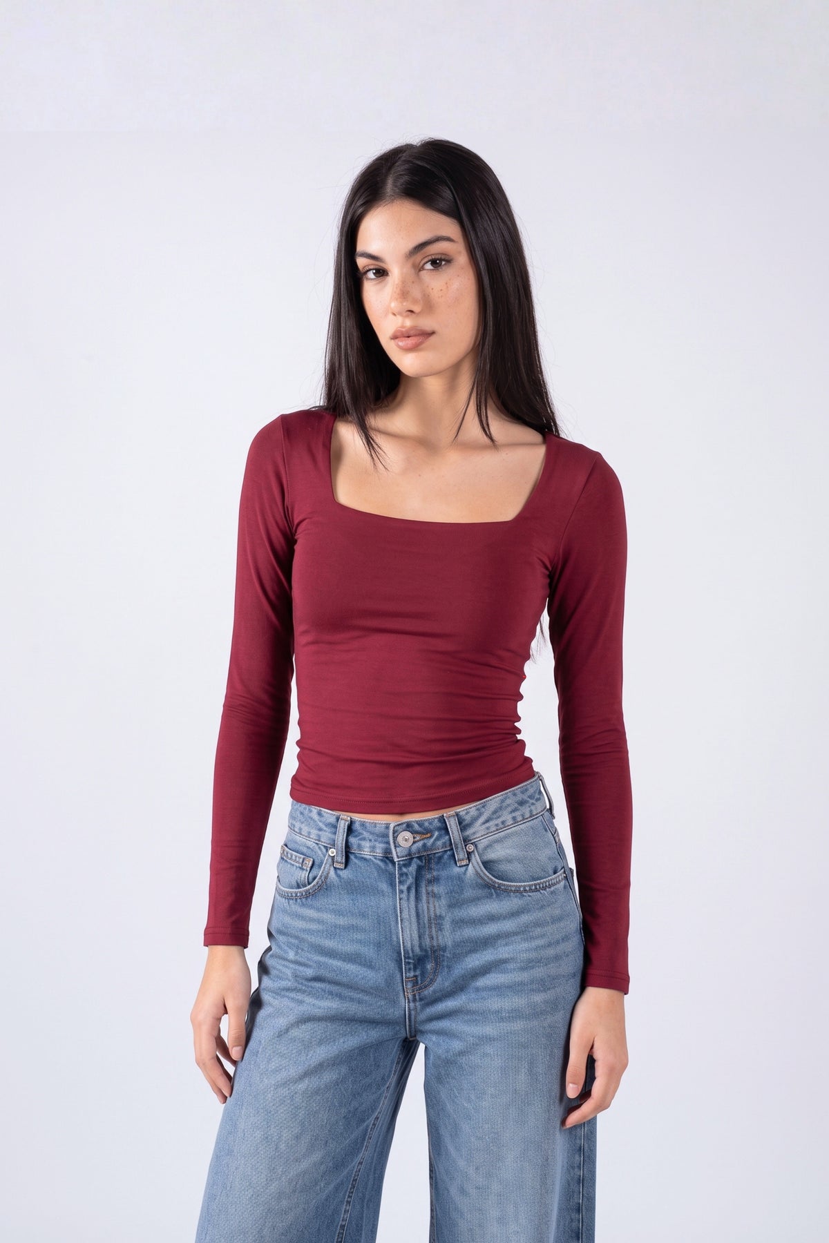 REFINED COTTON LONG-SLEEVE SQUARE NECK