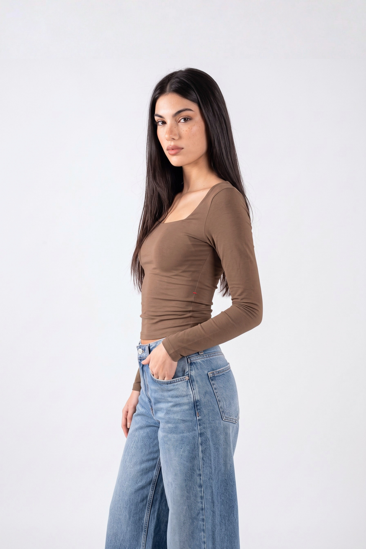 REFINED COTTON LONG-SLEEVE SQUARE NECK