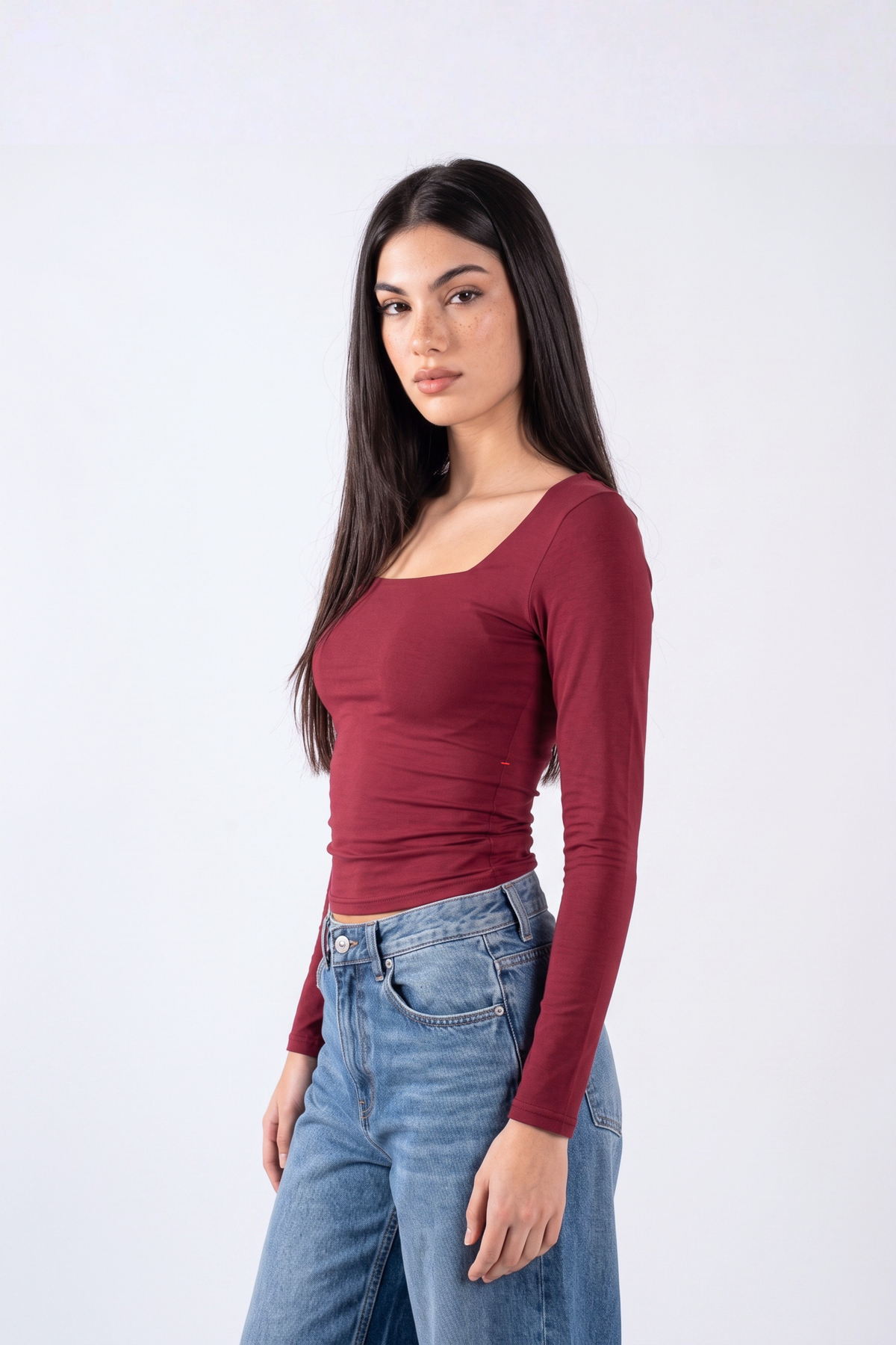 REFINED COTTON LONG-SLEEVE SQUARE NECK