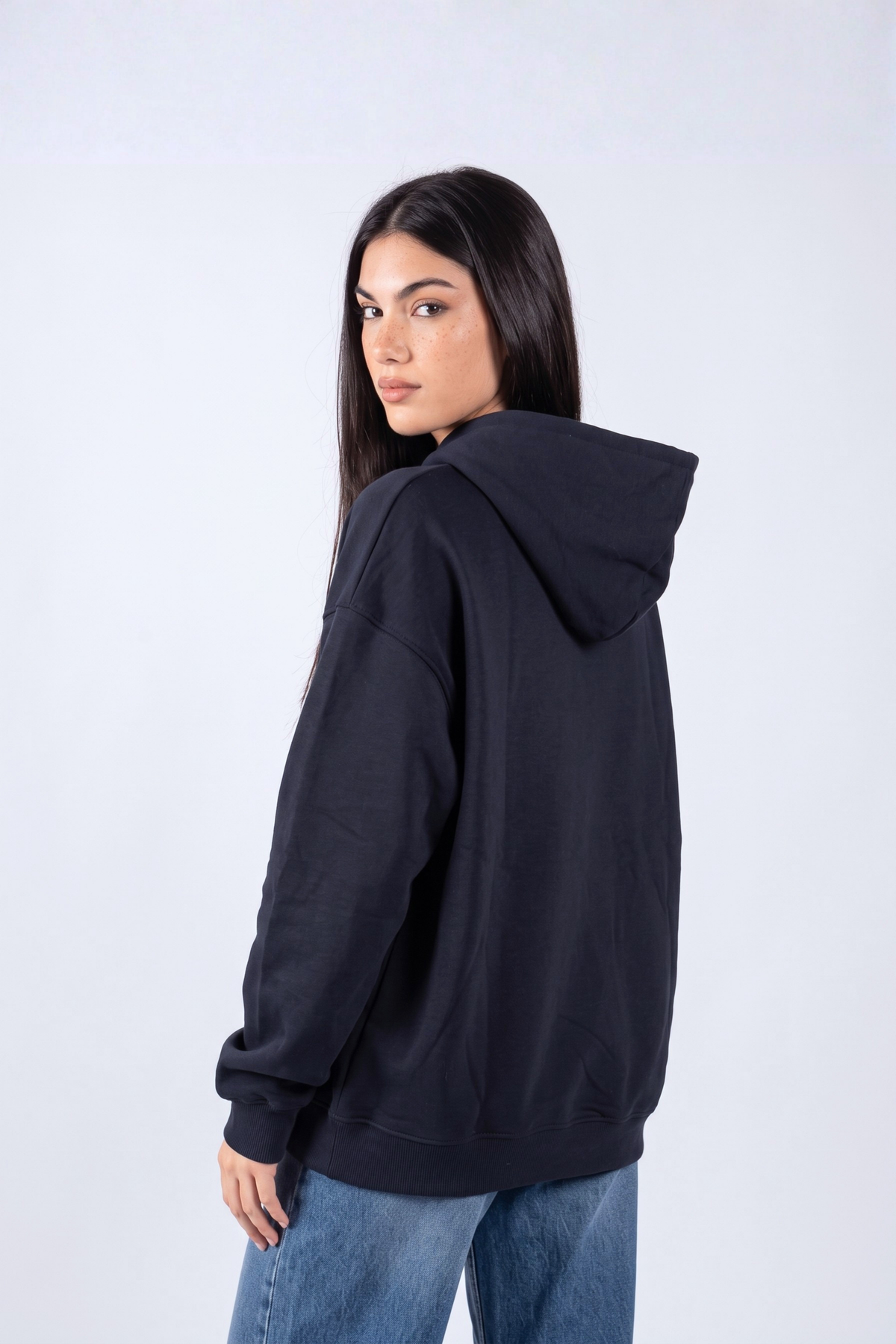 REFINED OVERSIZED HOODIE