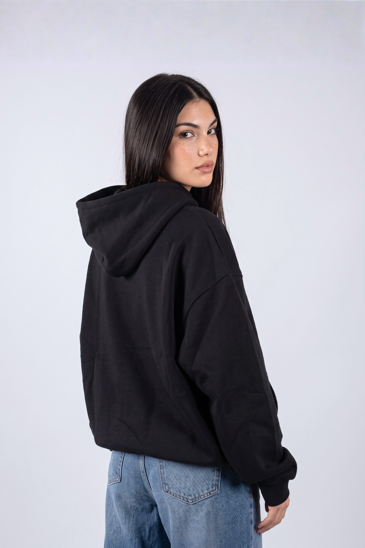 REFINED OVERSIZED HOODIE