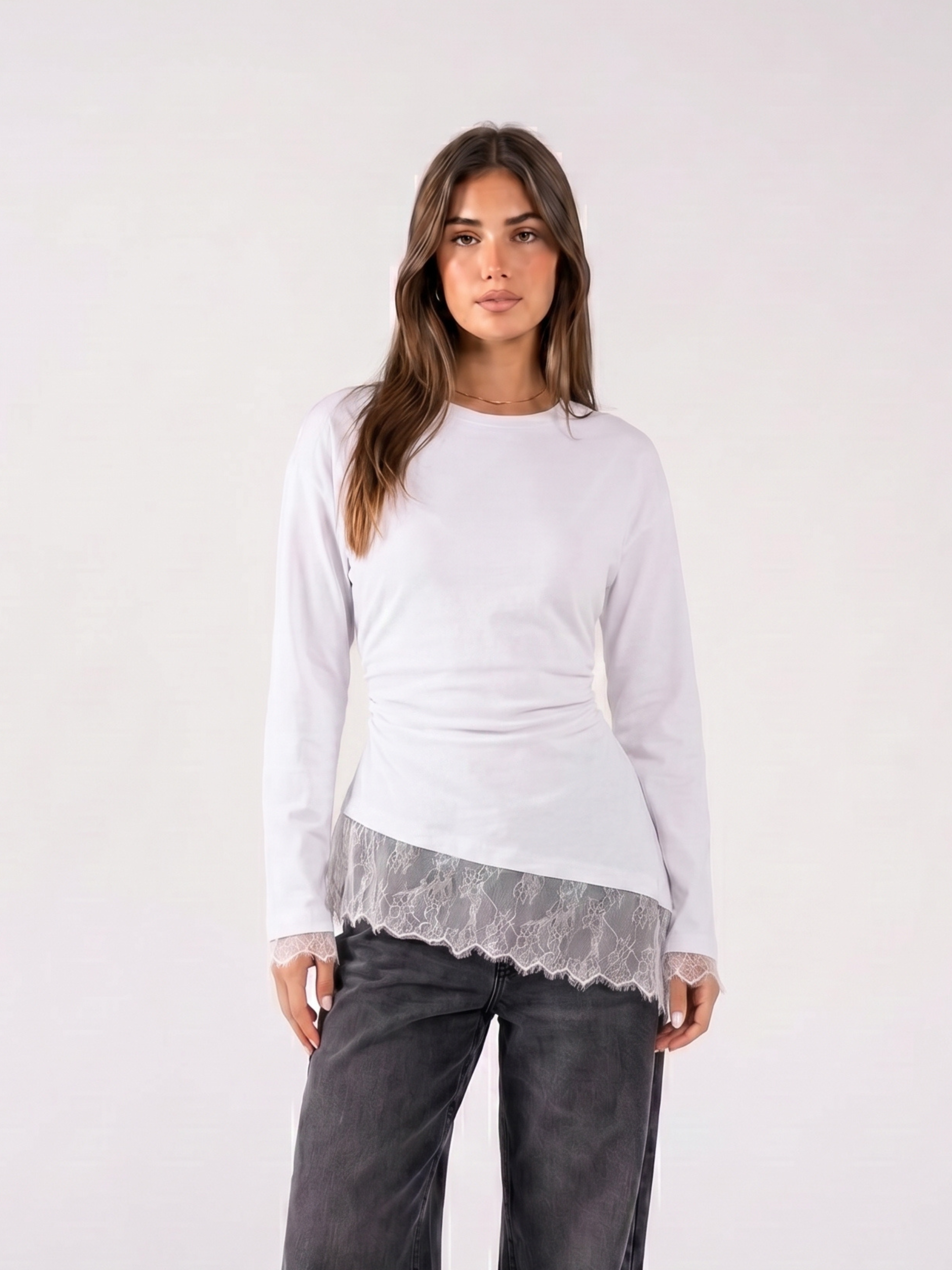 REFINED LACE OVERSIZED LONG SLEEVE T-SHIRT