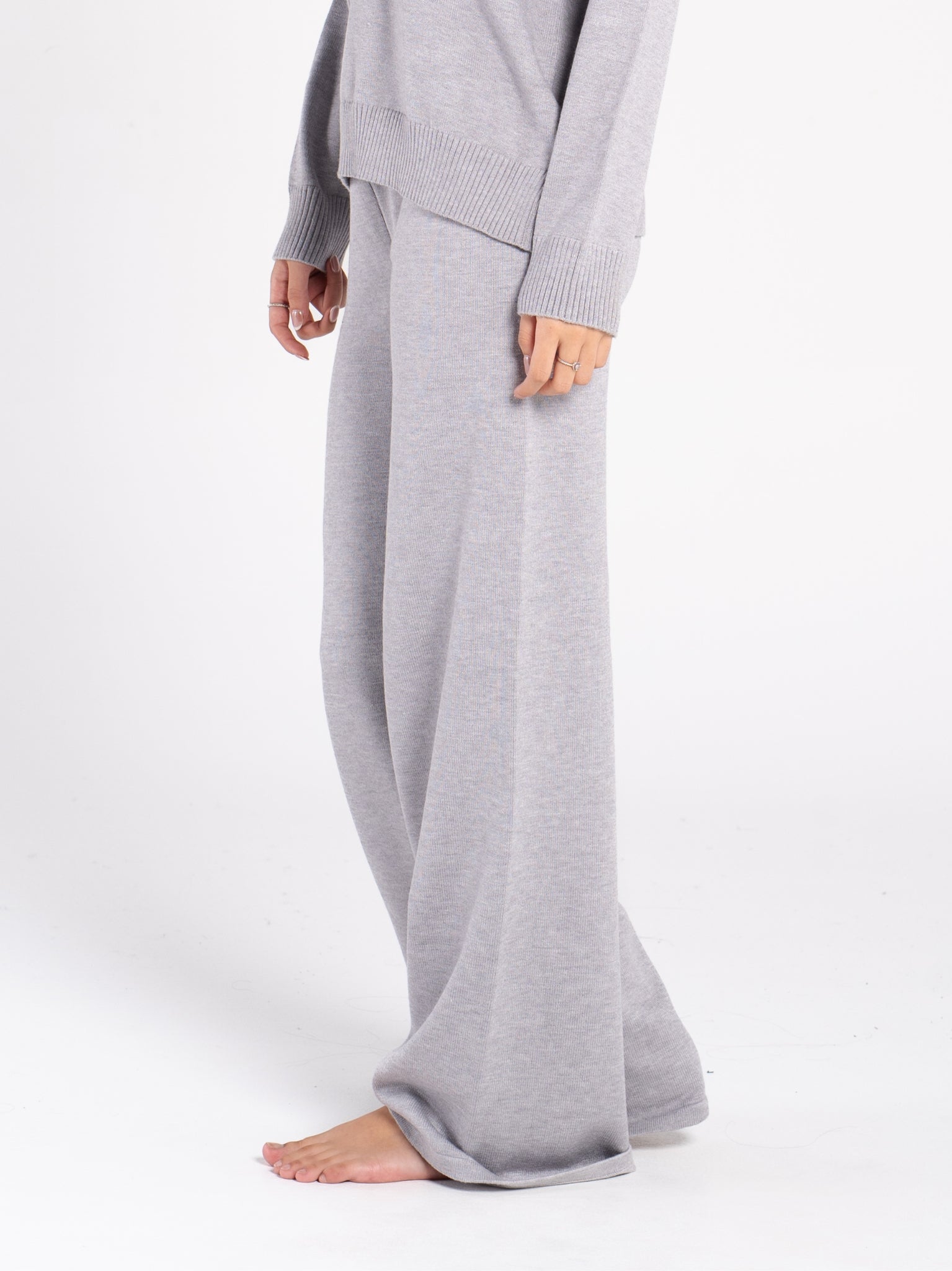 KNIT STRAIGHT LEG PANTS