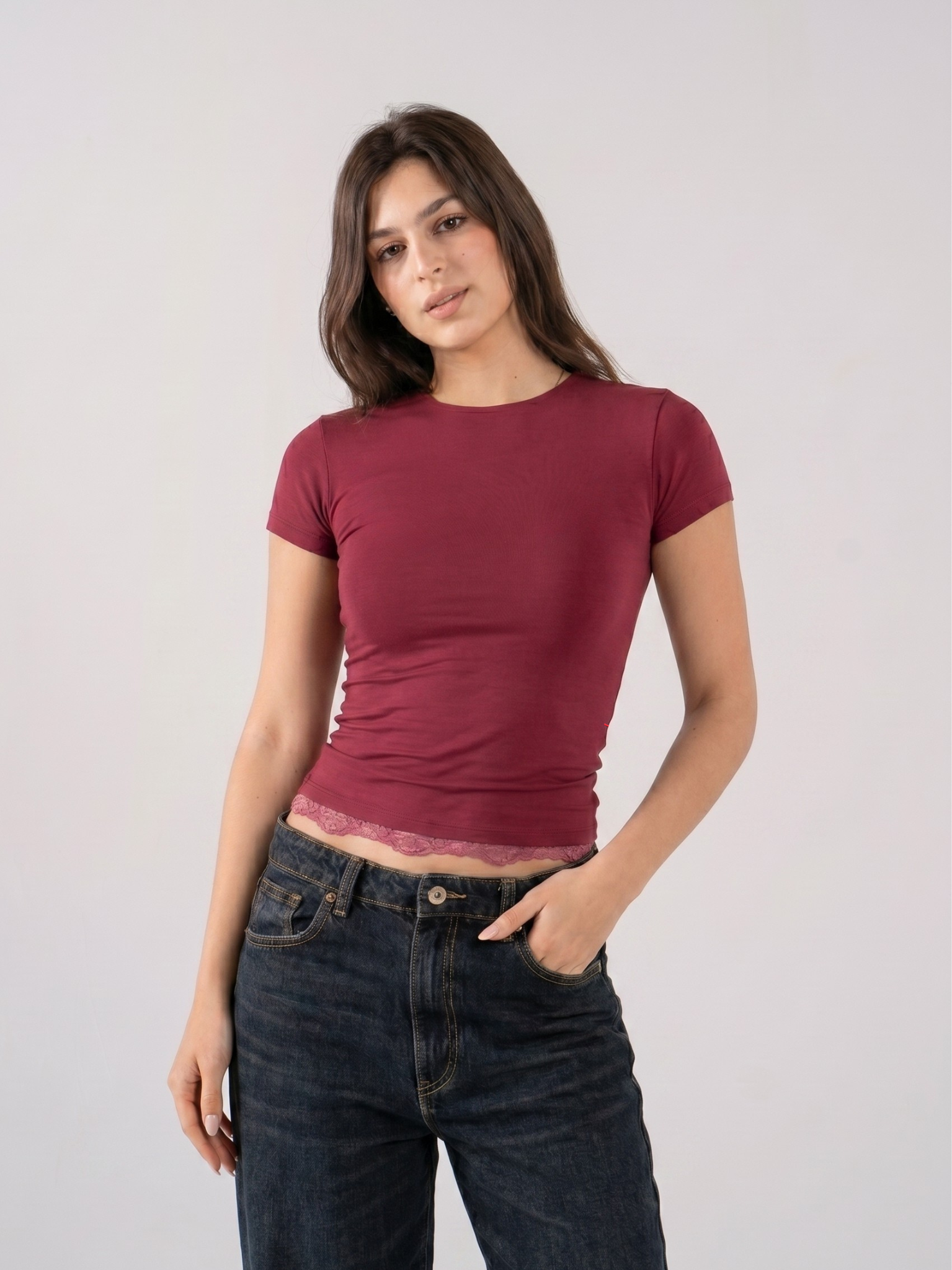 REFINED LACE COTTON SHORT SLEEVE ROUND NECK