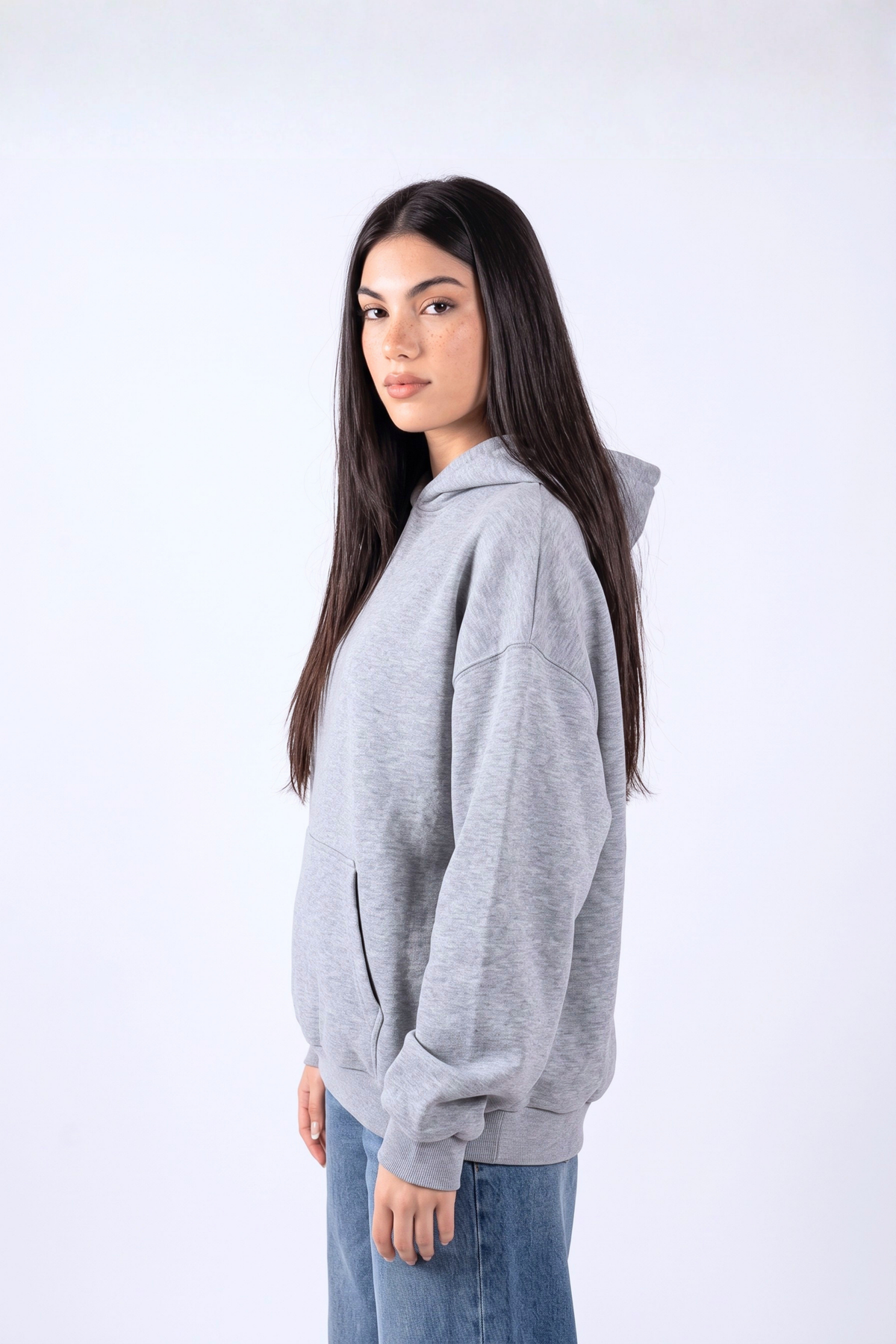 REFINED OVERSIZED HOODIE