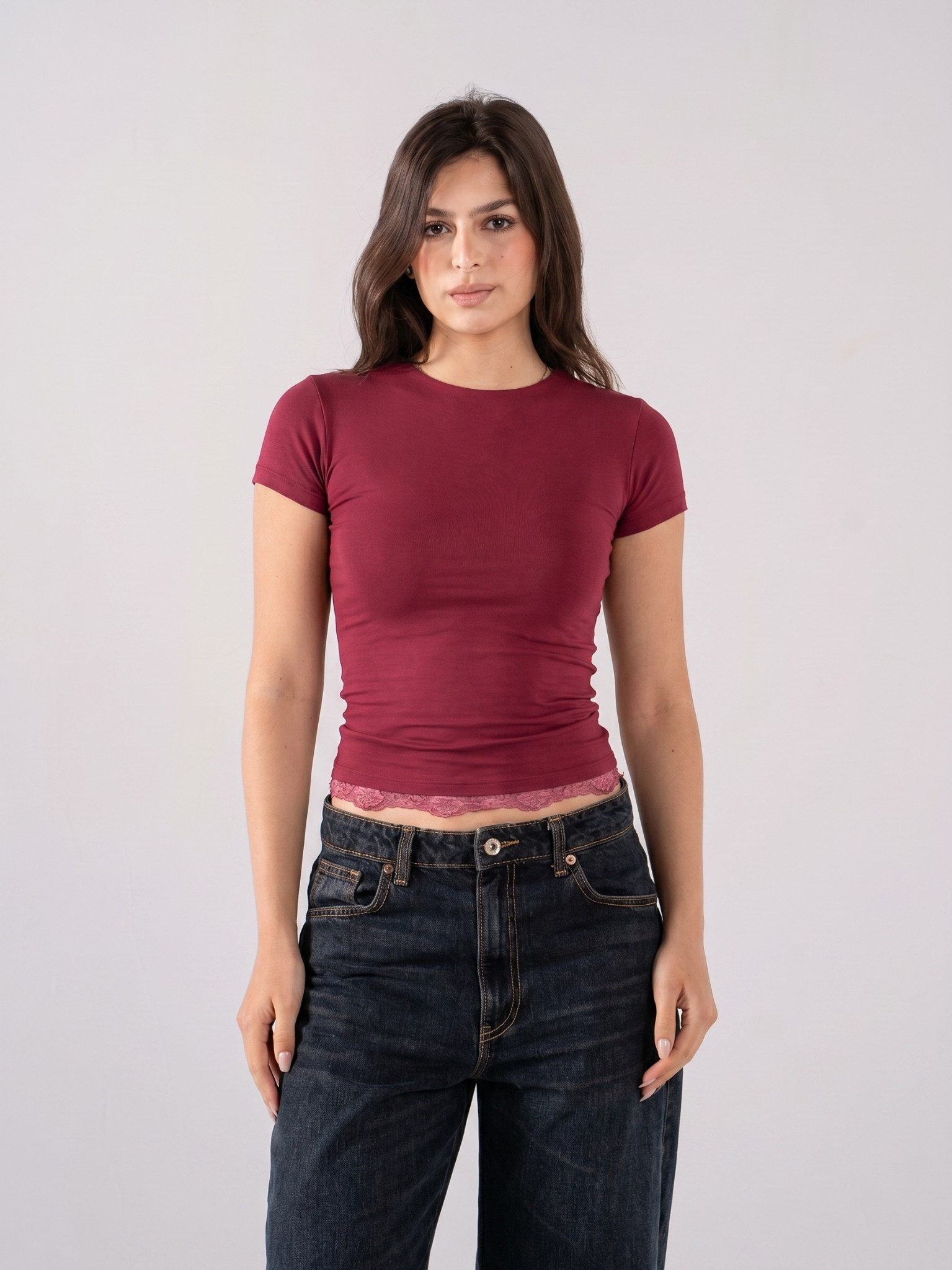 REFINED LACE COTTON SHORT SLEEVE ROUND NECK