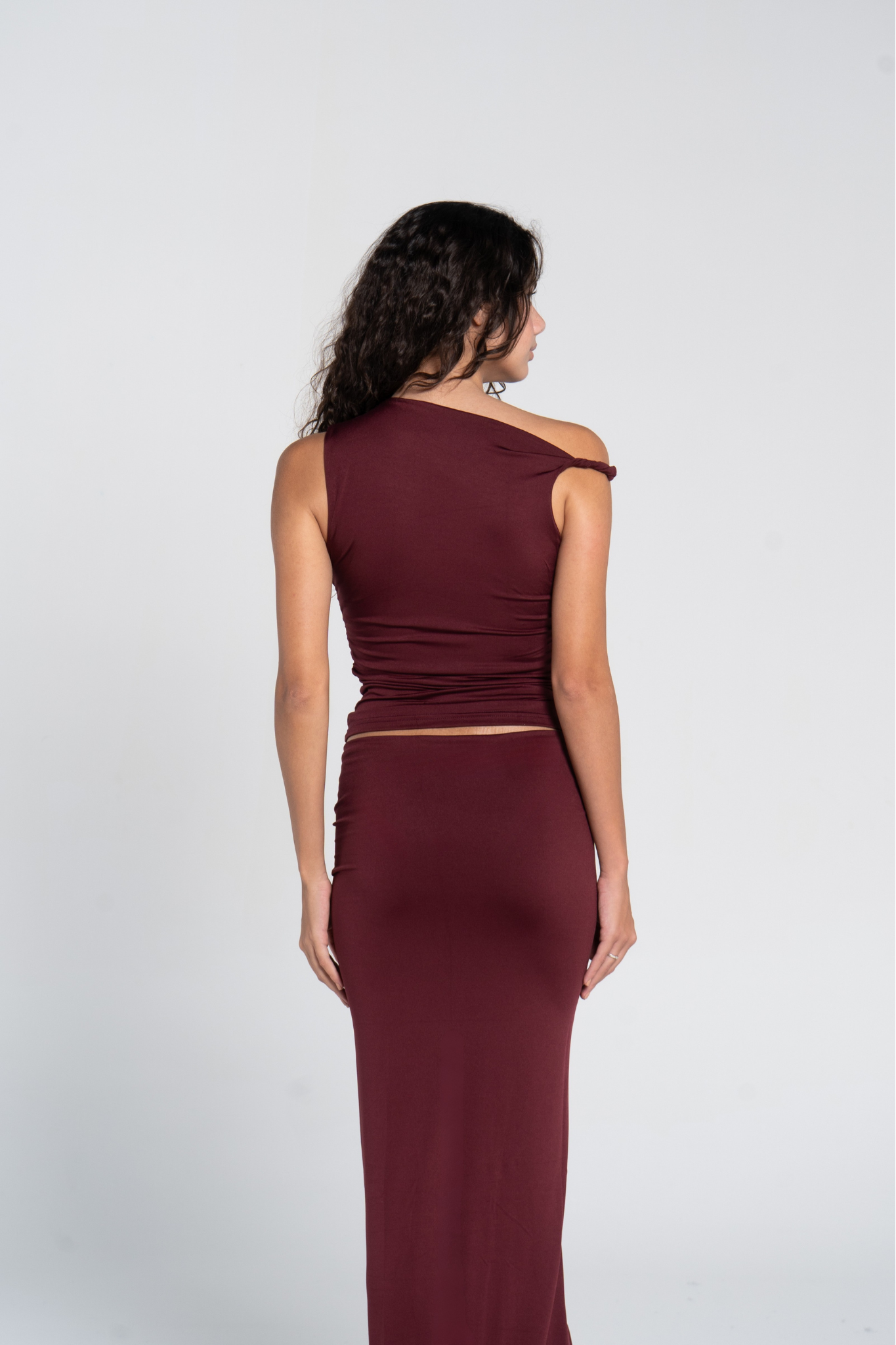 RUCHED TWISTED TOP