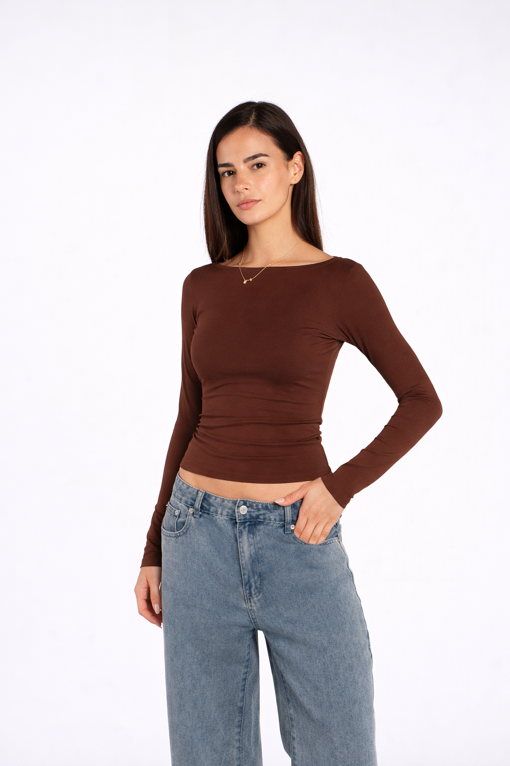 WIDE SHOULDER LONG SLEEVE TOP