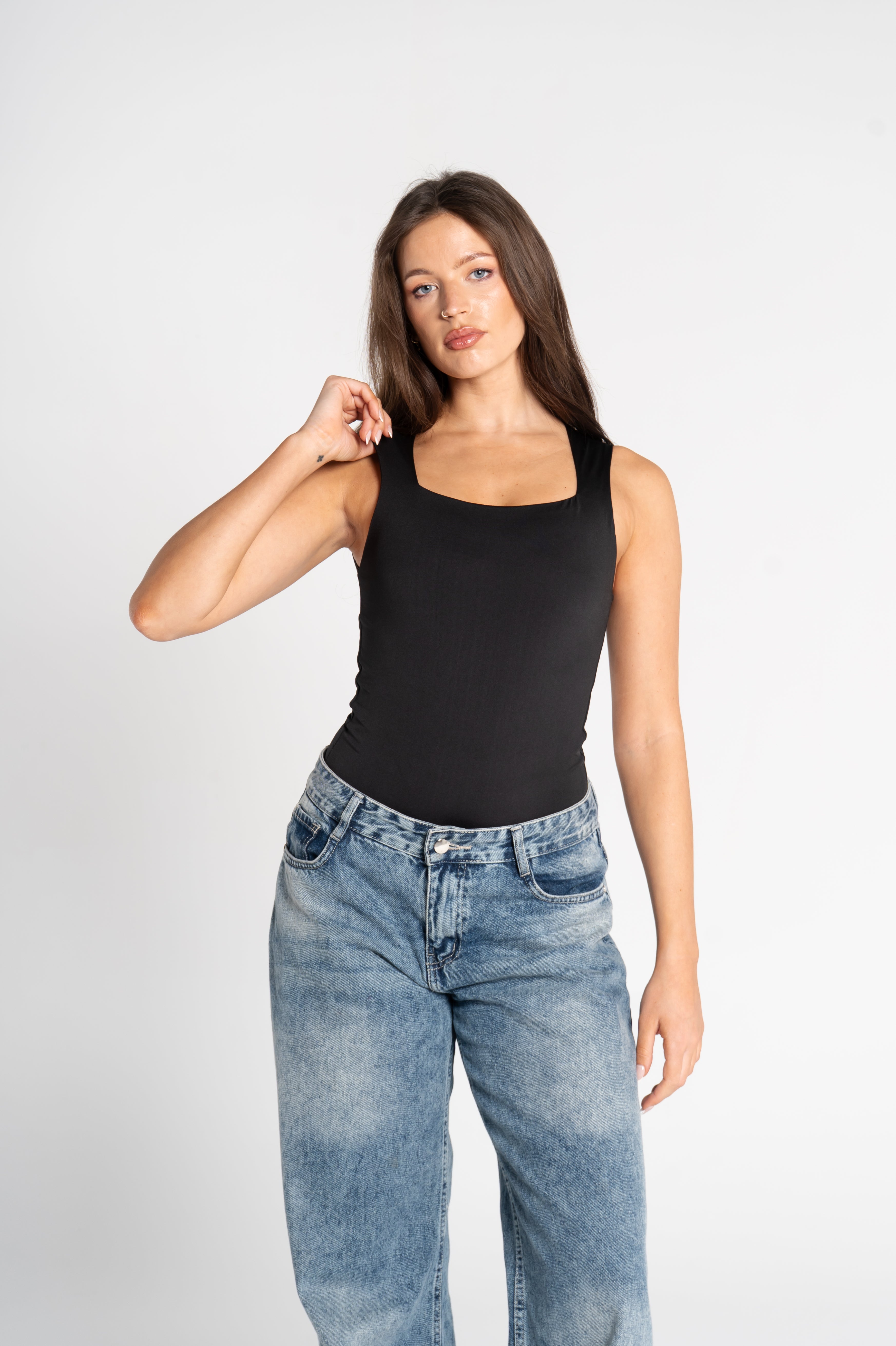 SQUARE NECK BODYSUIT