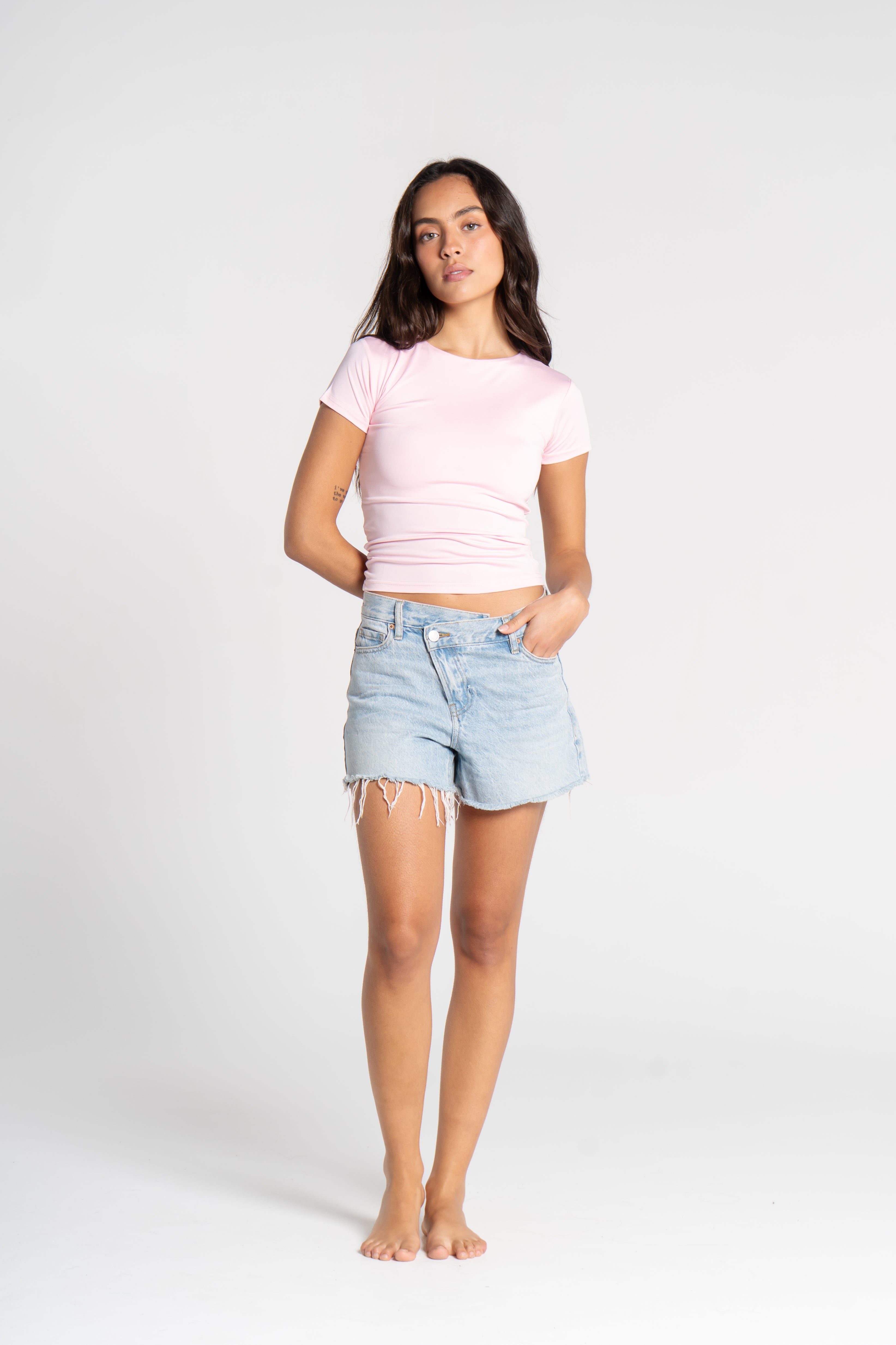 ROUND NECK SHORT SLEEVE ( COLORS )