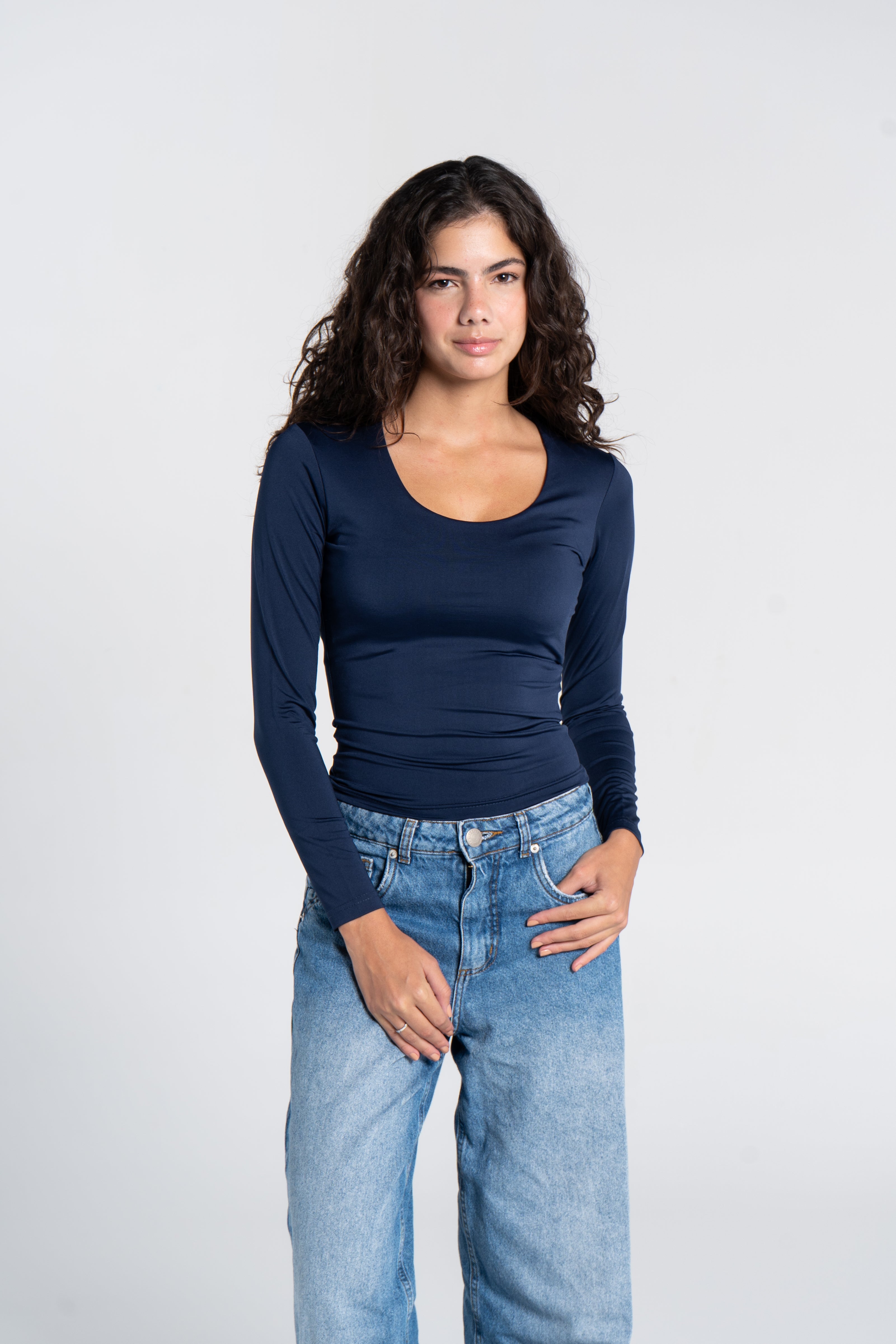 WIDE NECK LONG SLEEVE