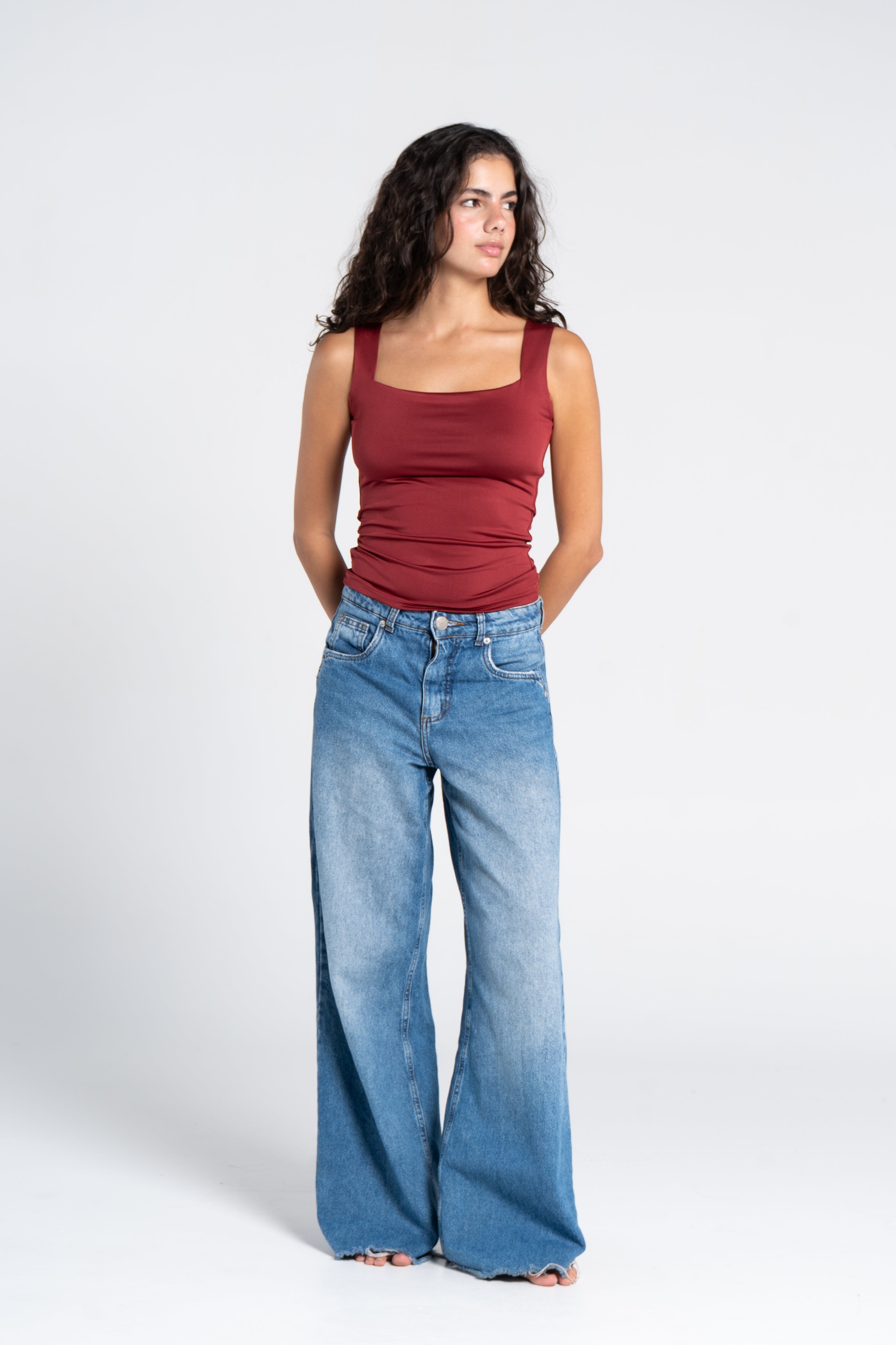 SQUARE NECK TANK TOP