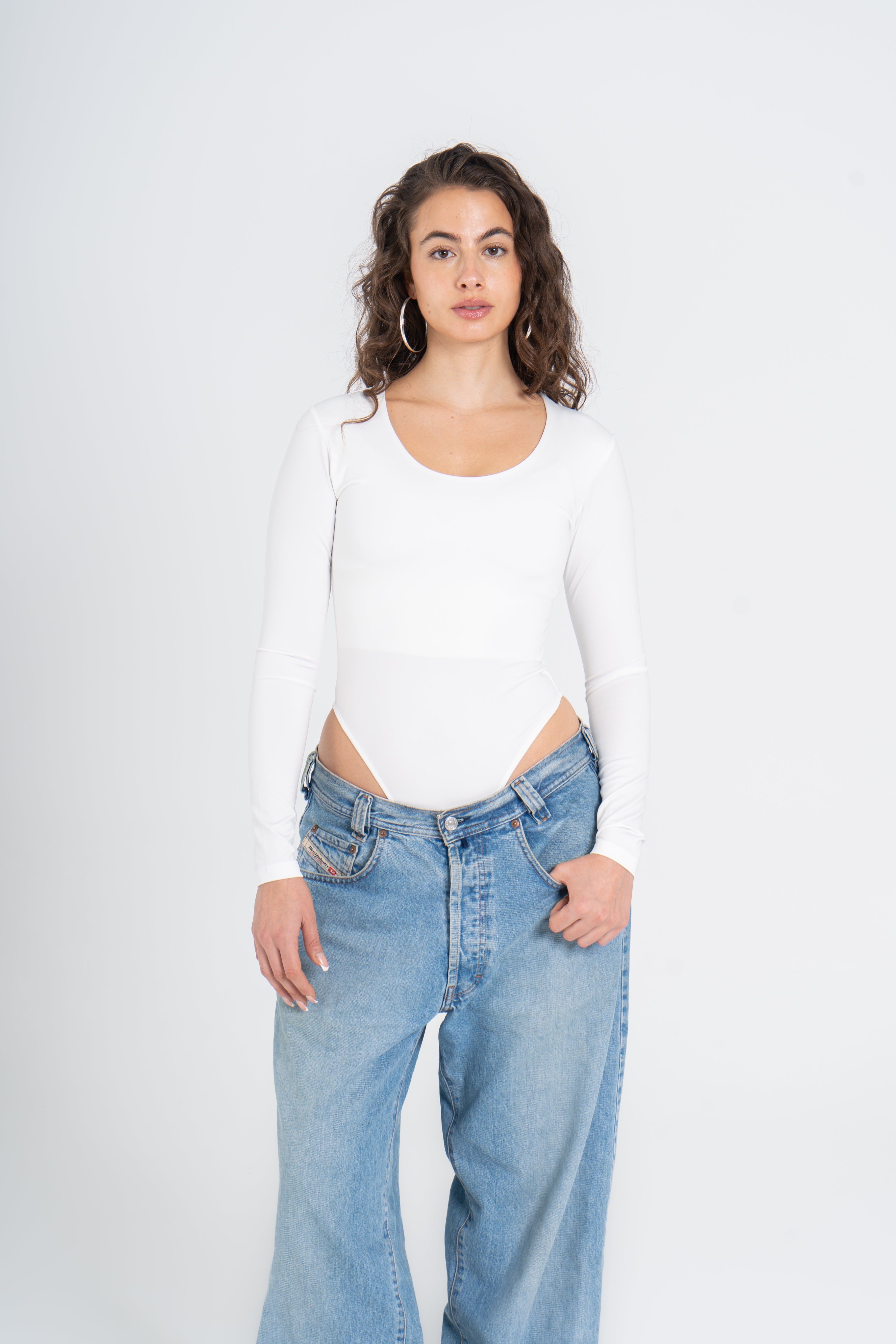 WIDE NECK LONG SLEEVE BODYSUIT