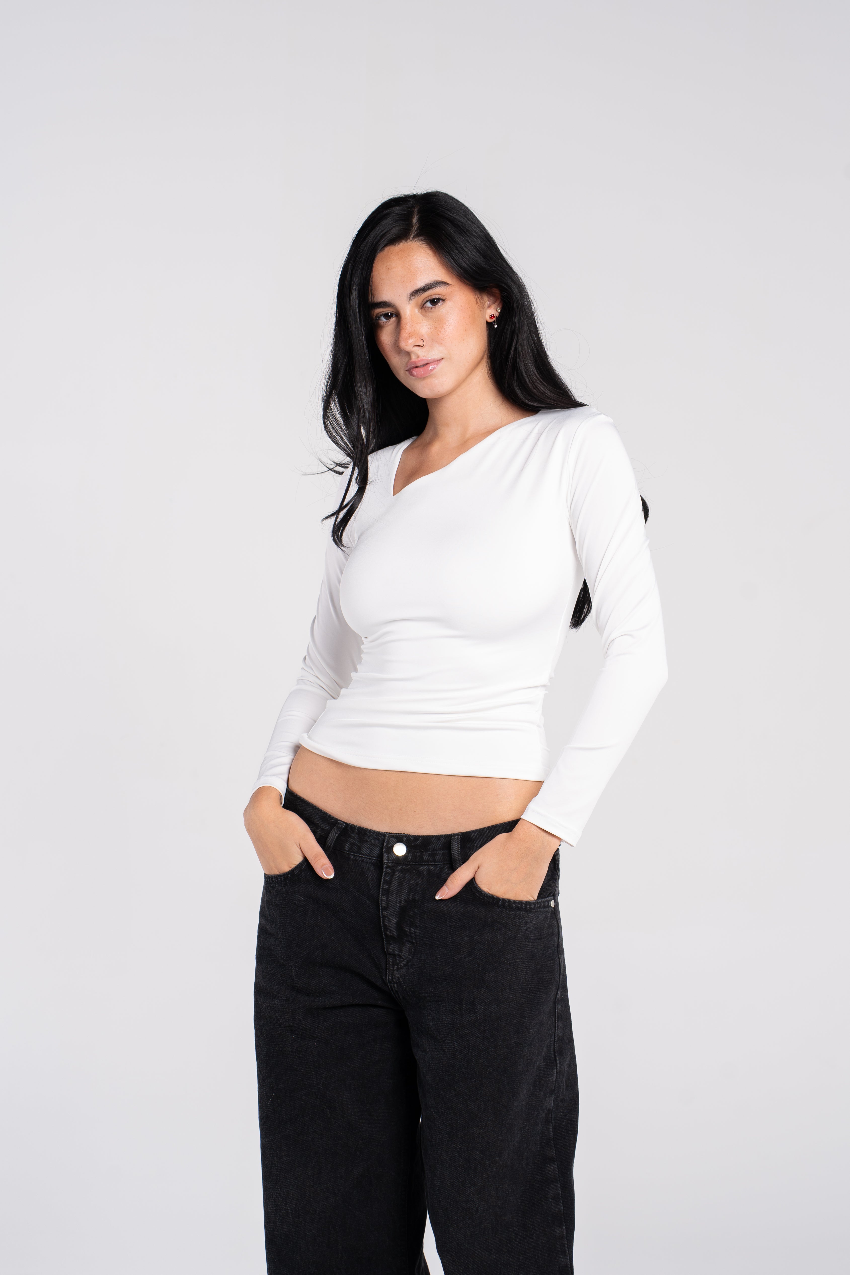 ASYMMETRICAL V NECK LONG SLEEVE