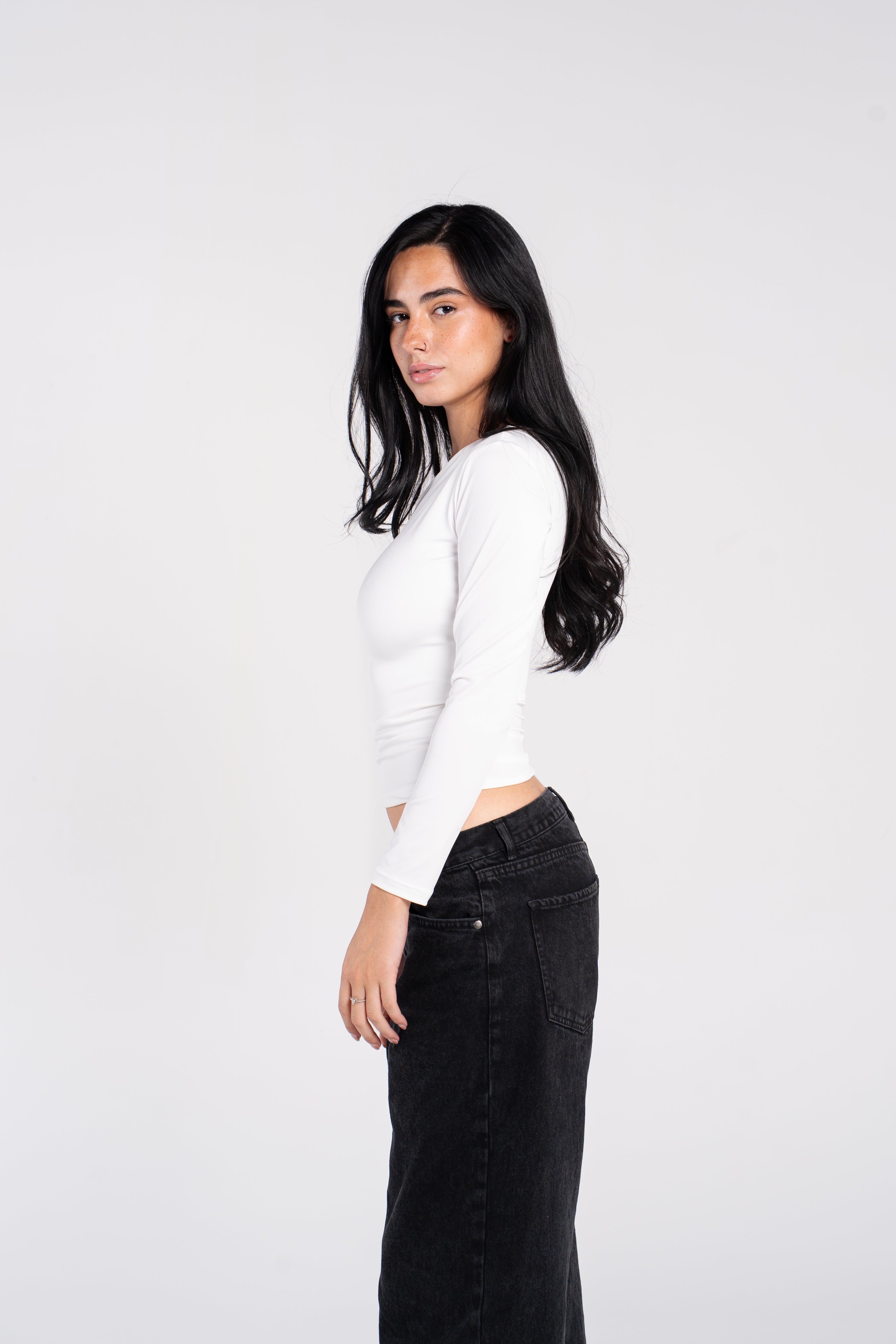 ASYMMETRICAL V NECK LONG SLEEVE