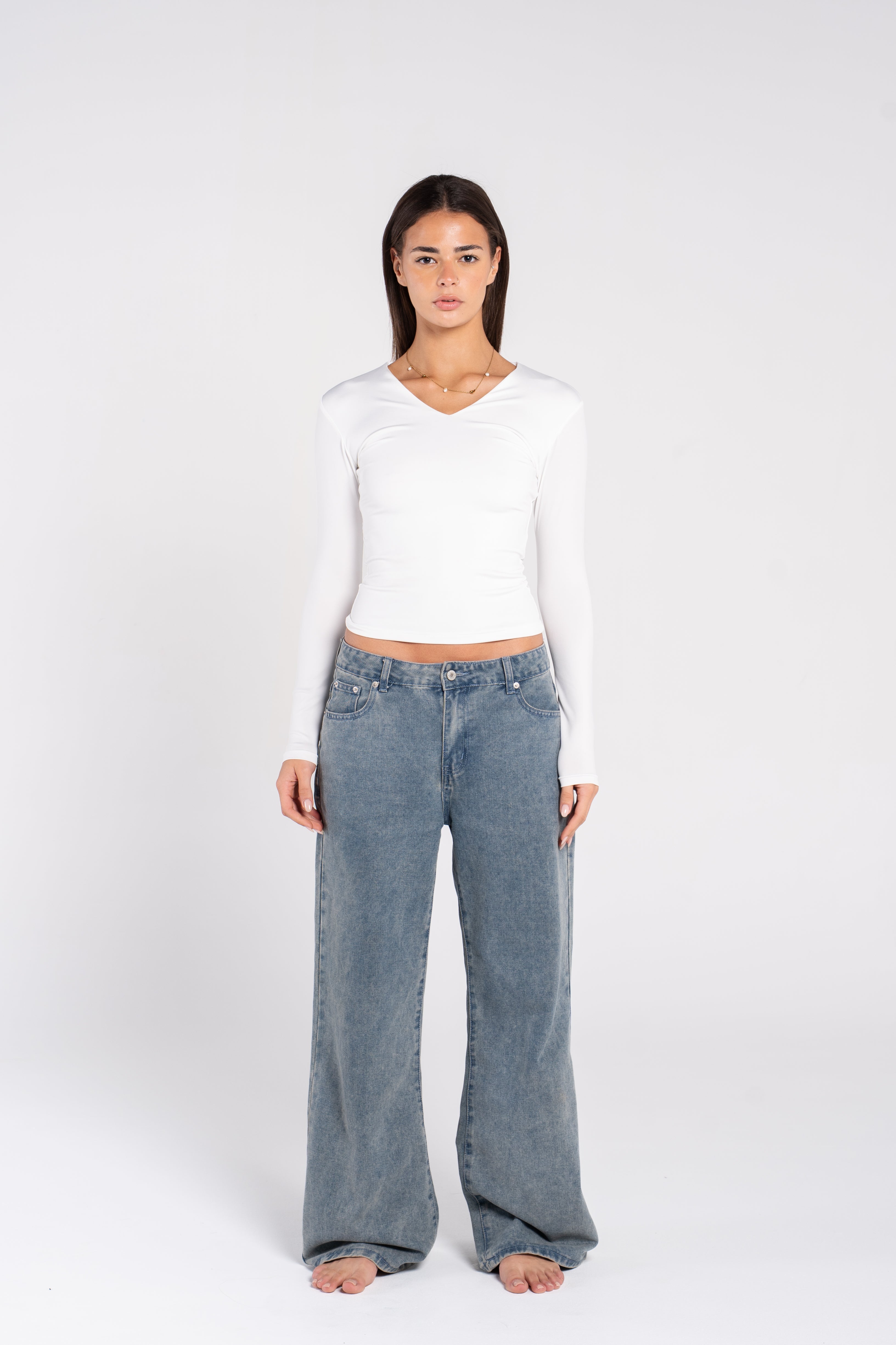 V NECK LONG SLEEVE