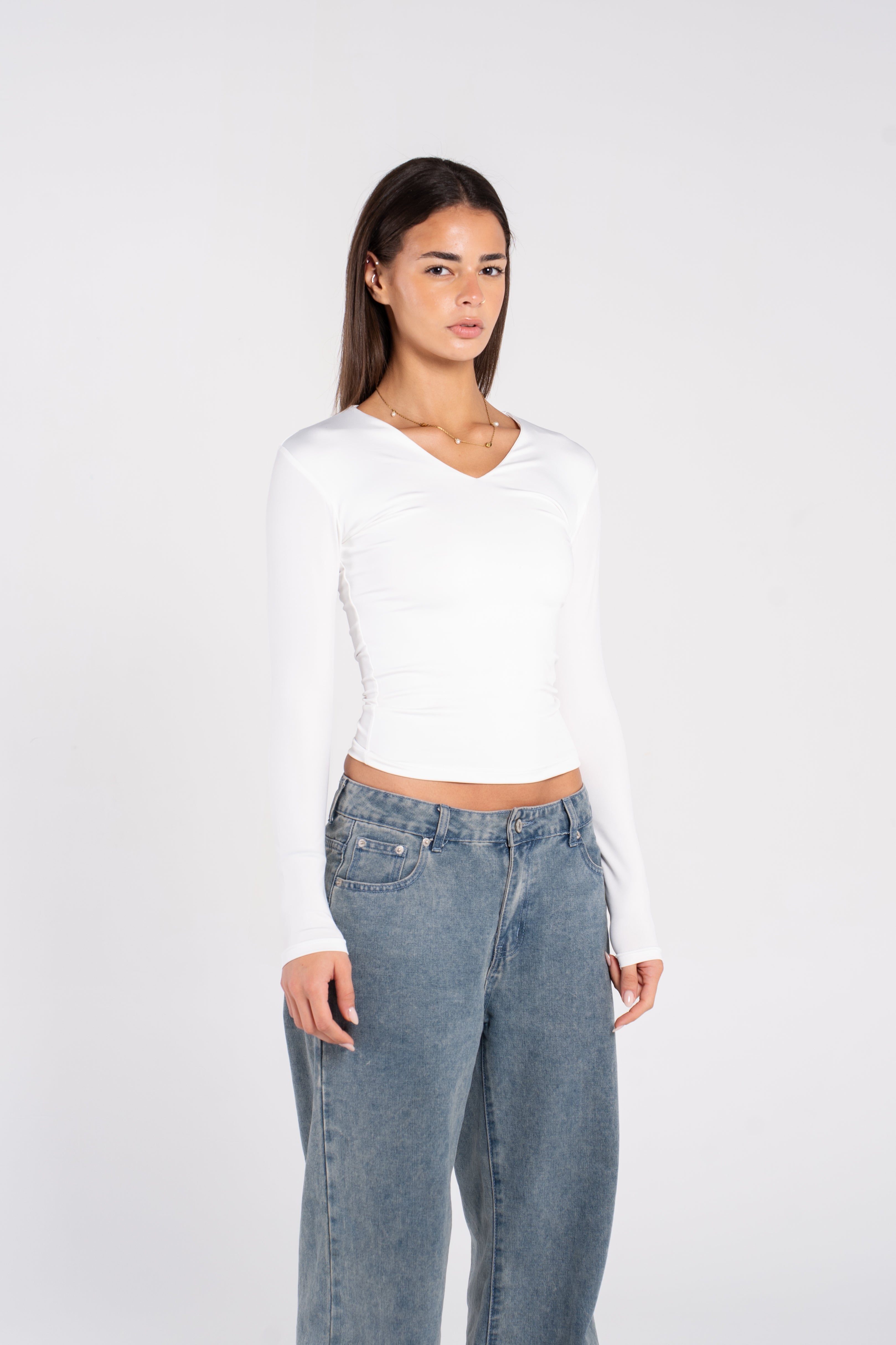 V NECK LONG SLEEVE