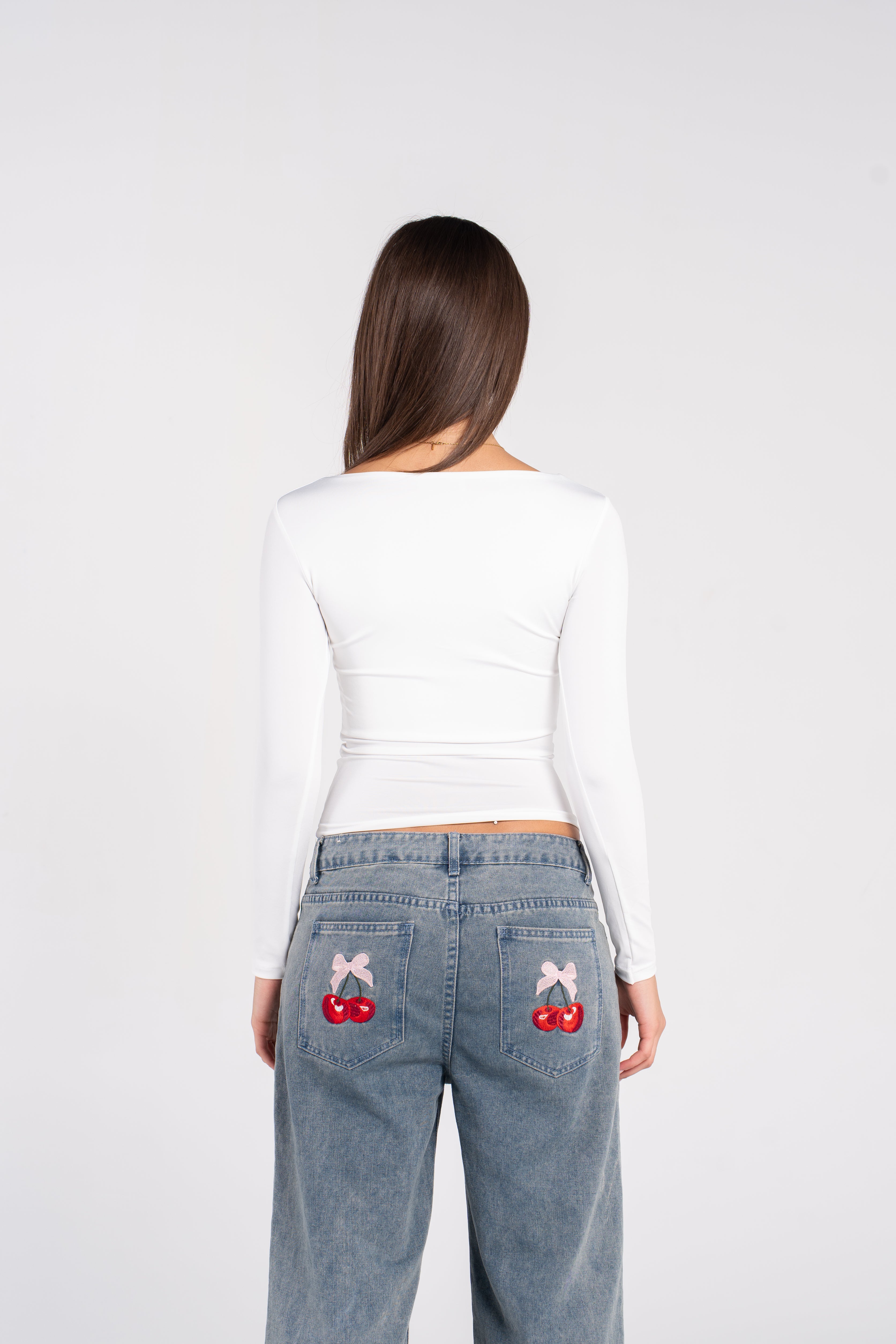 WIDE SHOULDER LONG SLEEVE TOP