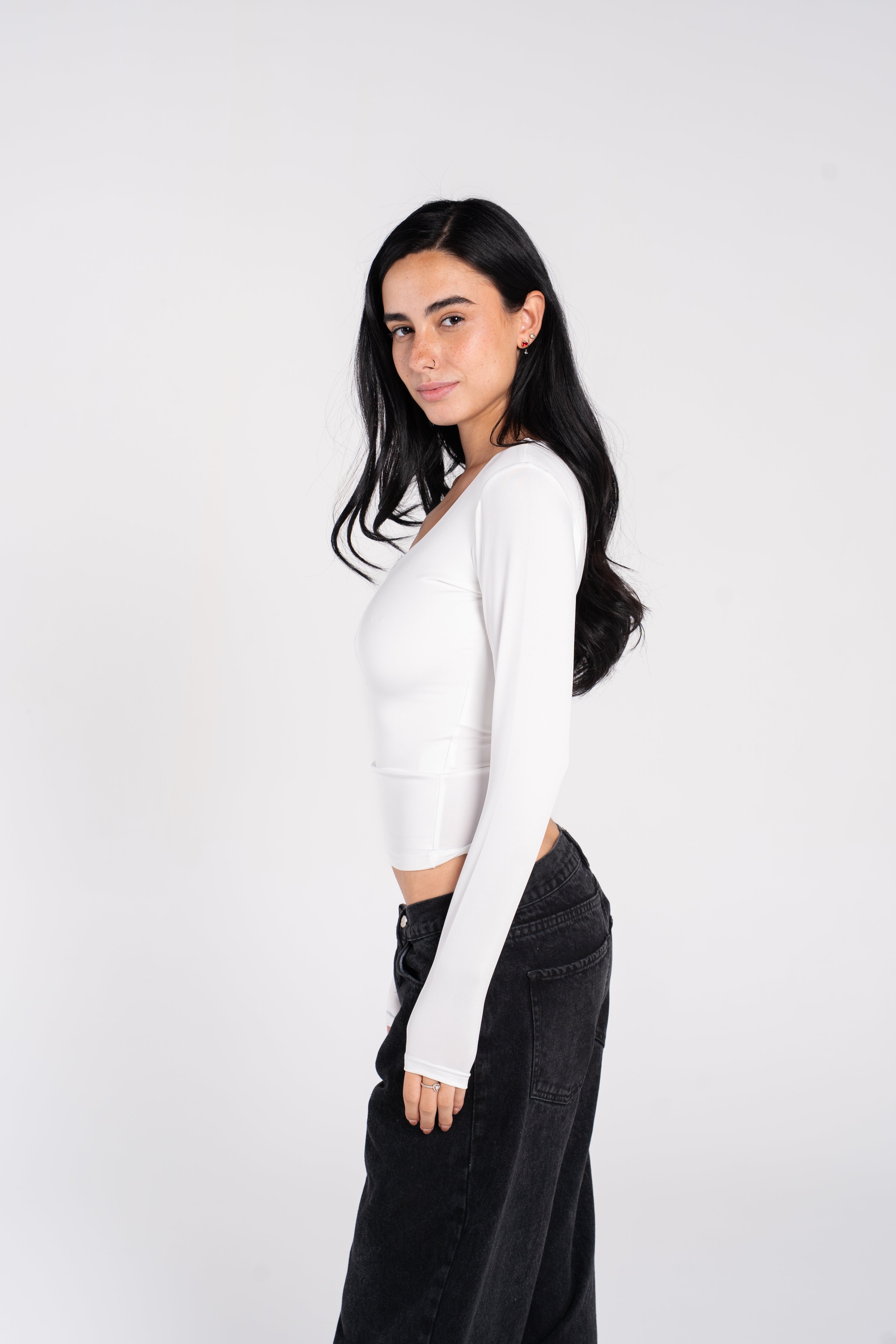 WIDE NECK ZIPPER LONG SLEEVE