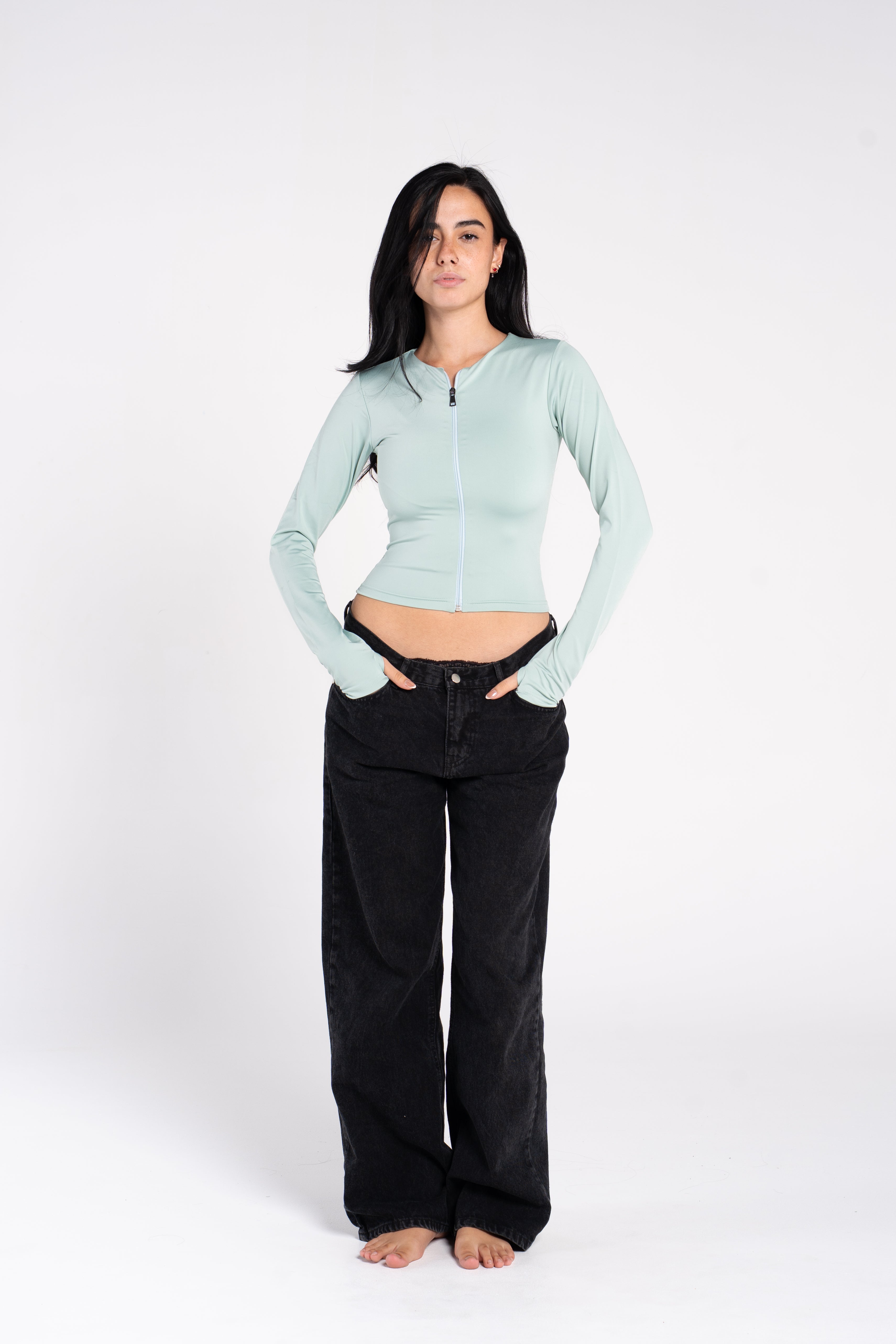 FULL ZIPPER TOP