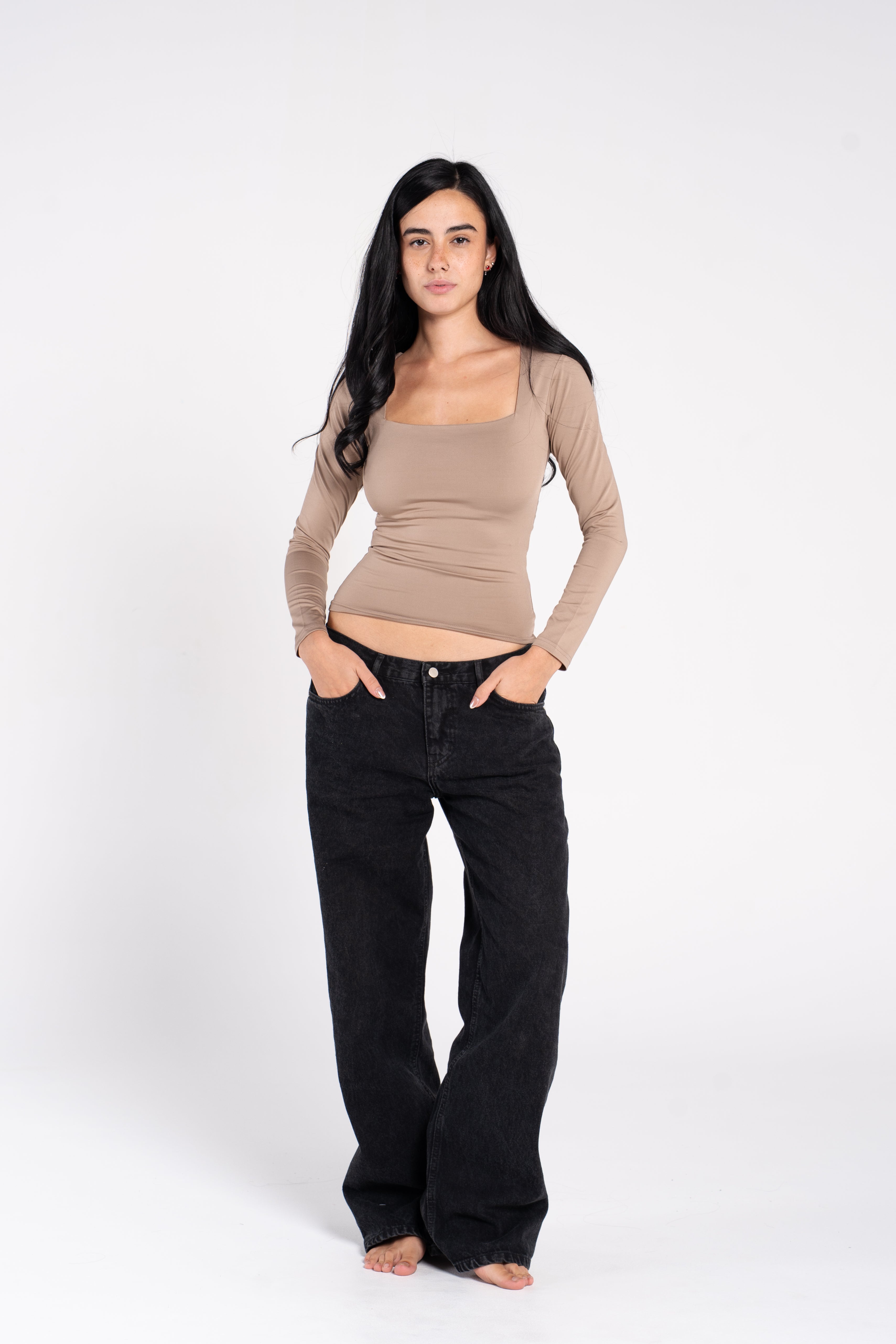 SQUARE NECK LONG SLEEVE