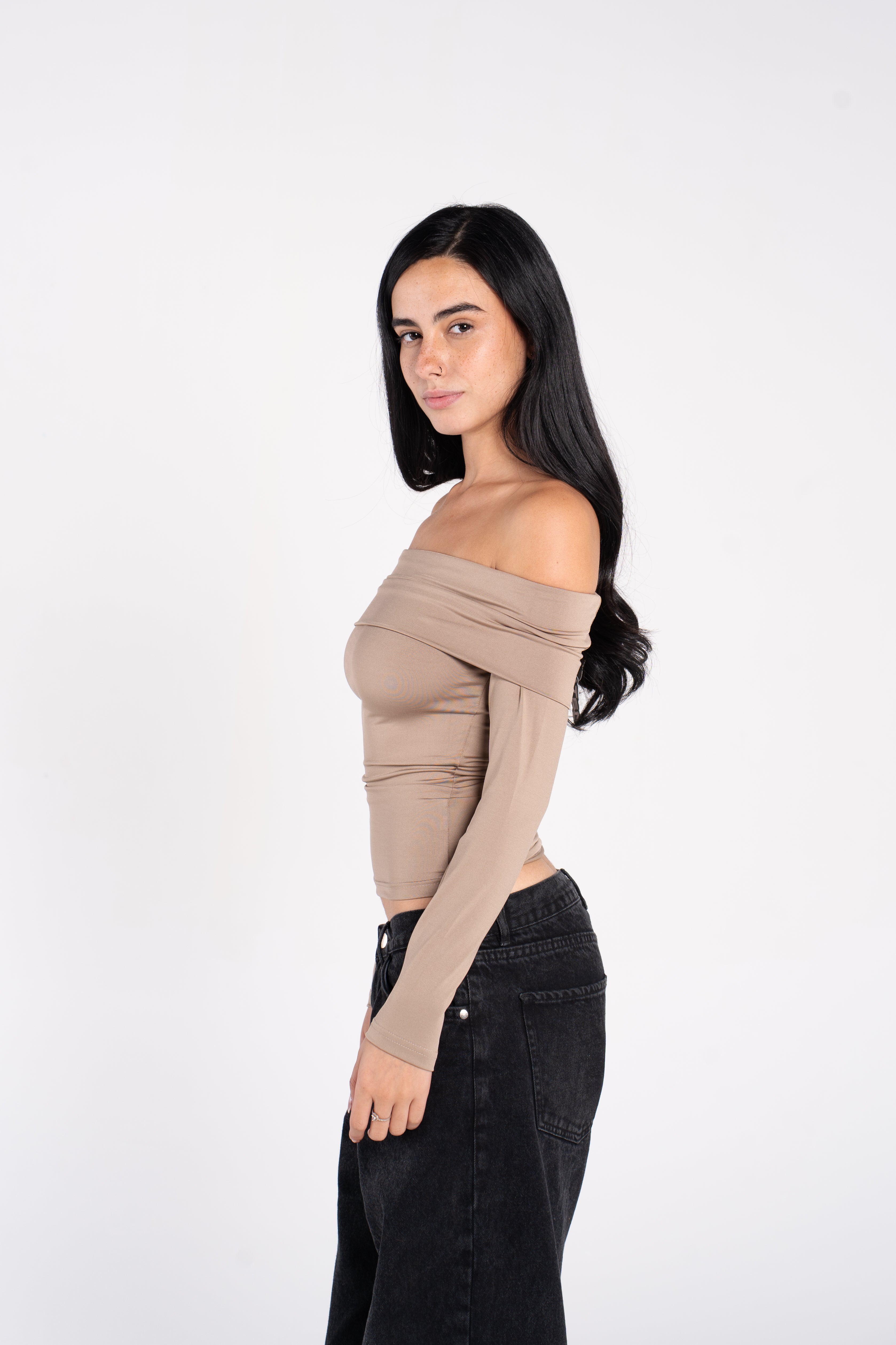OFF SHOULDER LONG SLEEVE