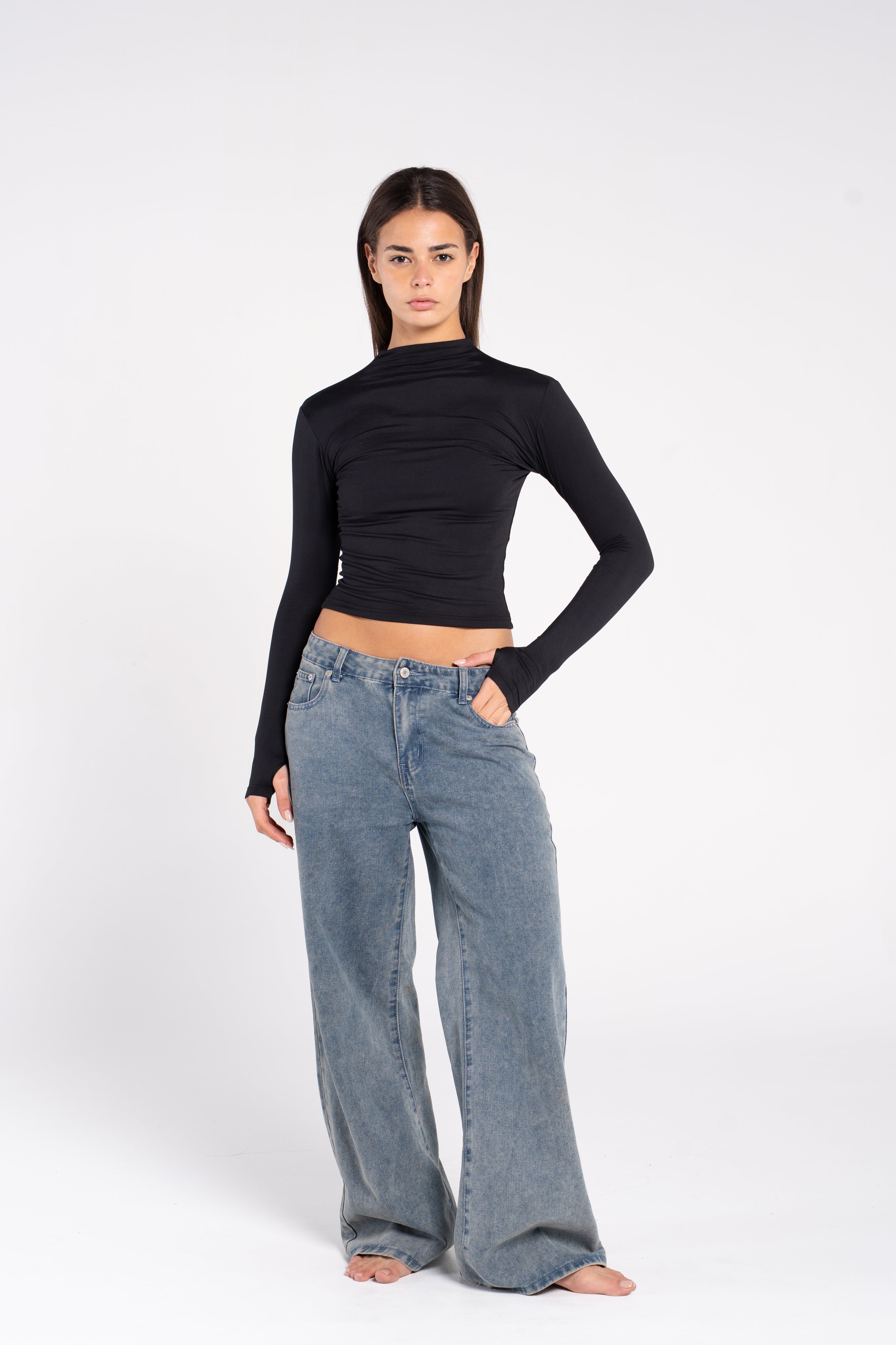 HIGH NECK LONG SLEEVE