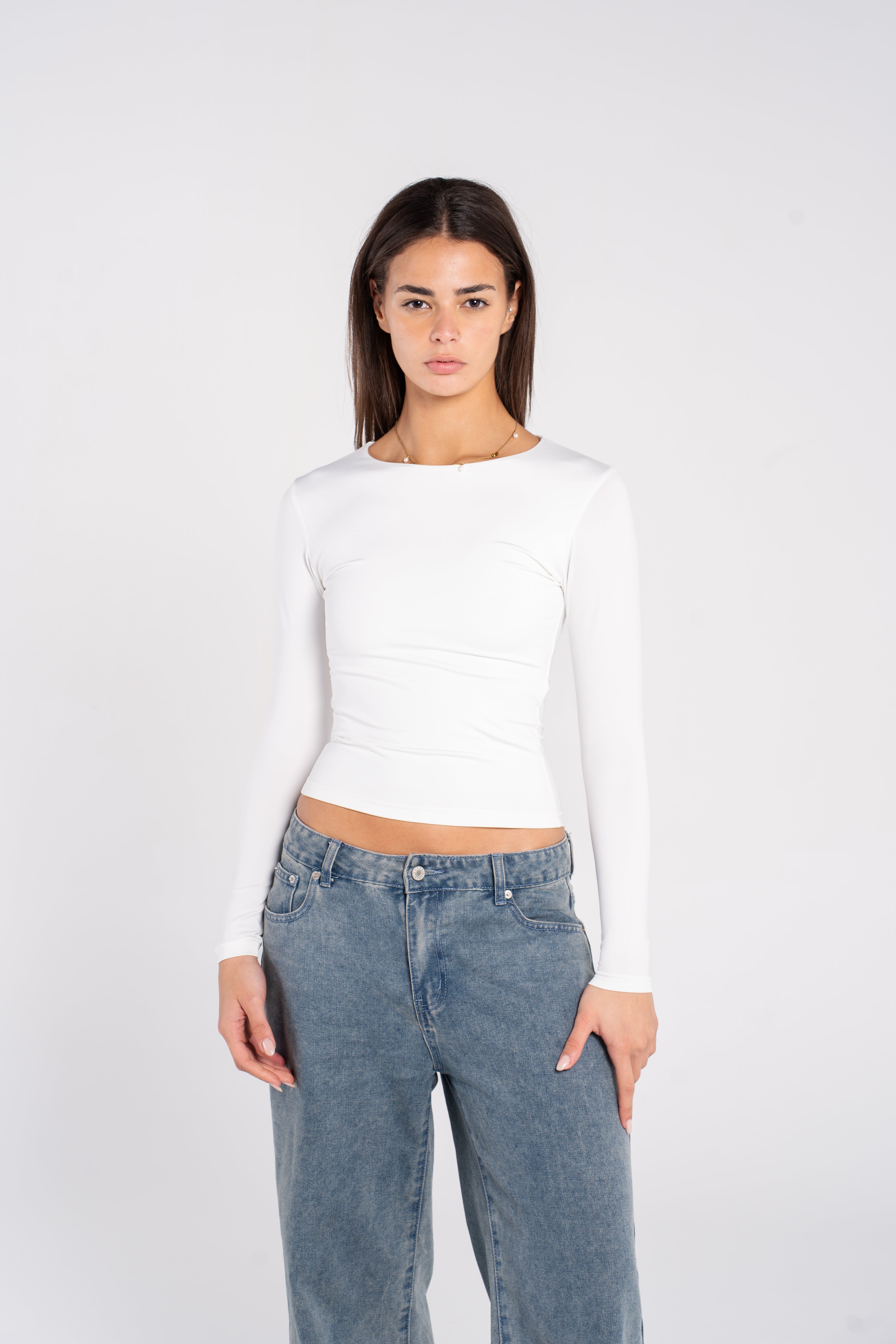 ROUND NECK LONG SLEEVE
