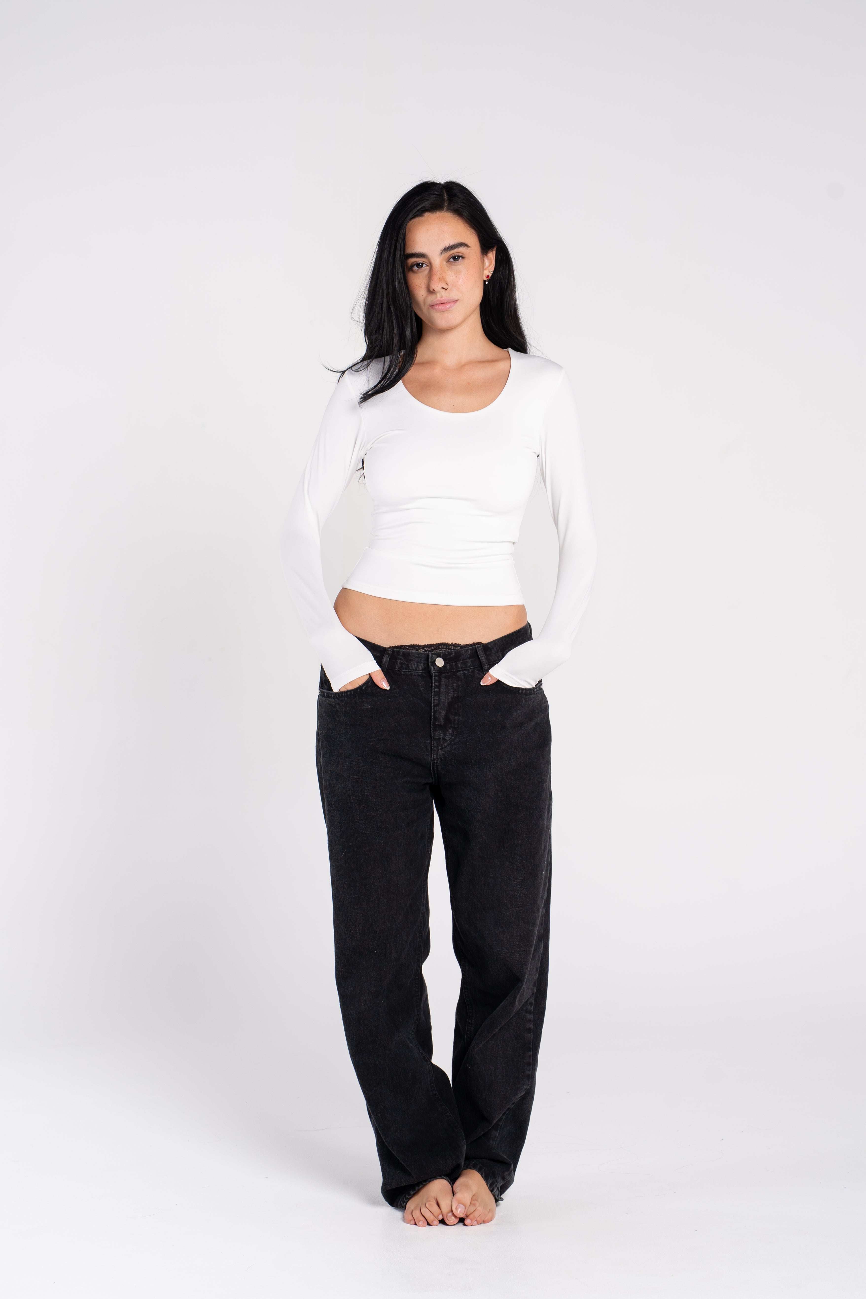 WIDE NECK LONG SLEEVE