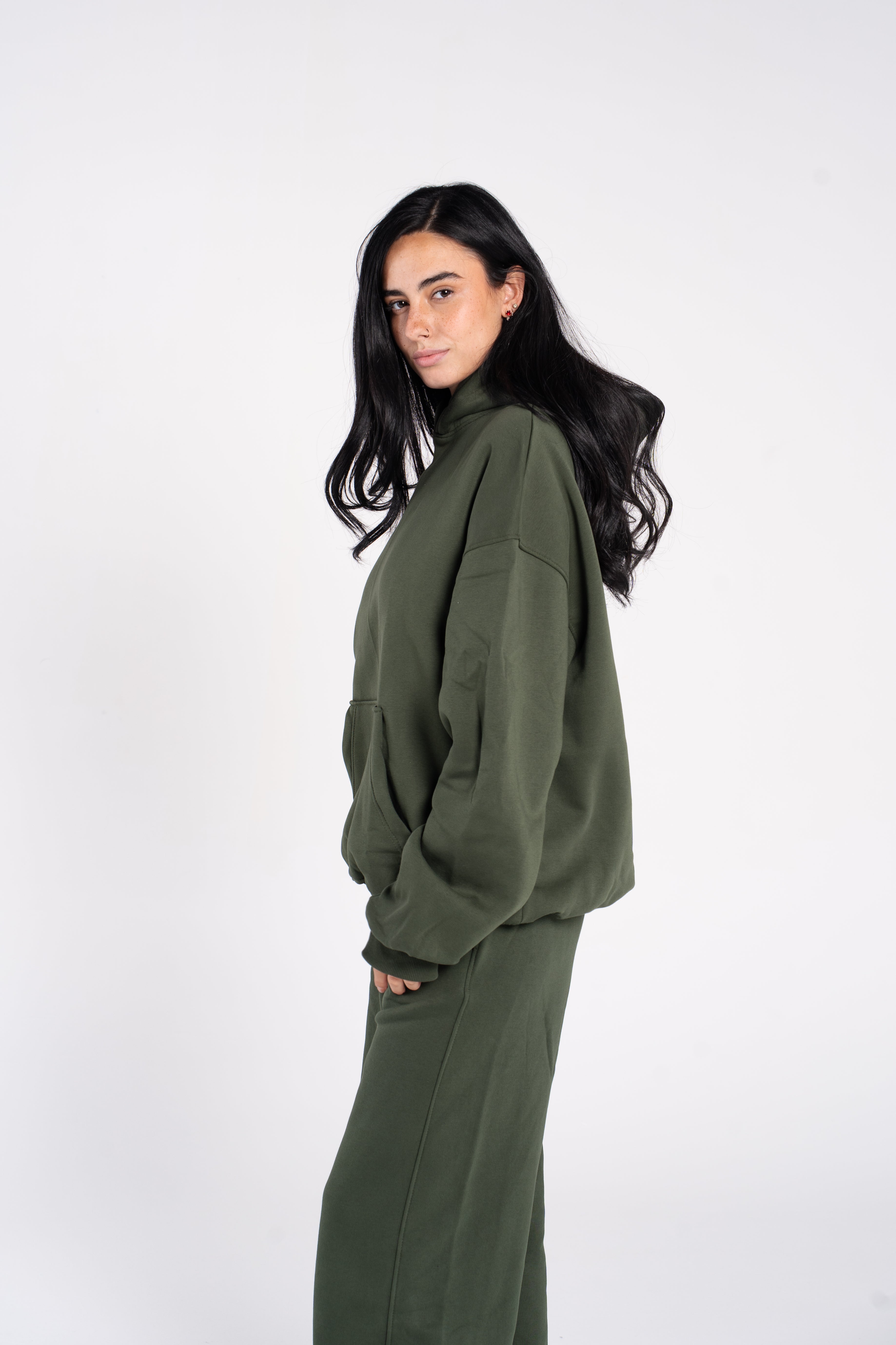 OVERSIZED HOODIE