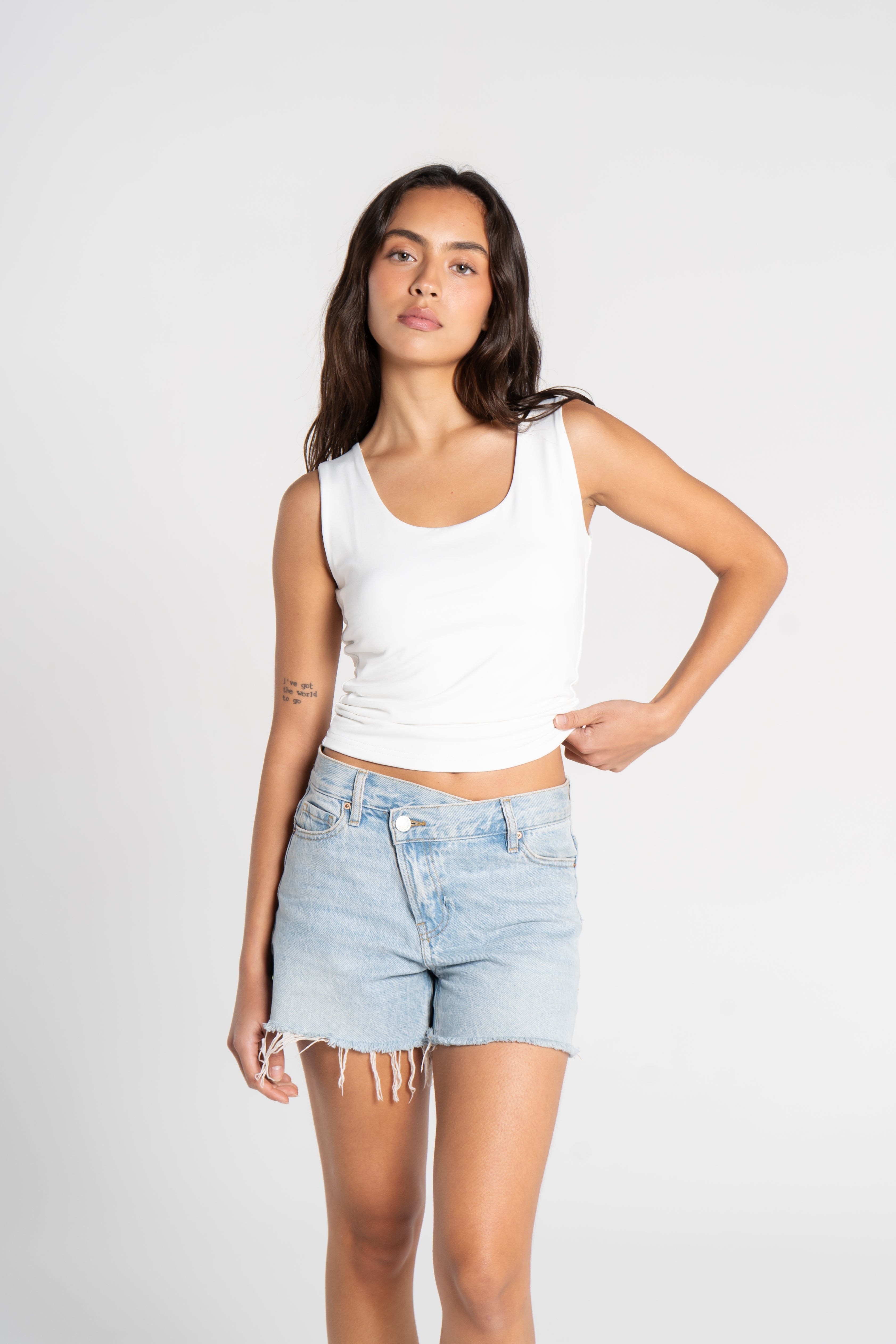 TANK TOP WIDE NECK (Black & White )