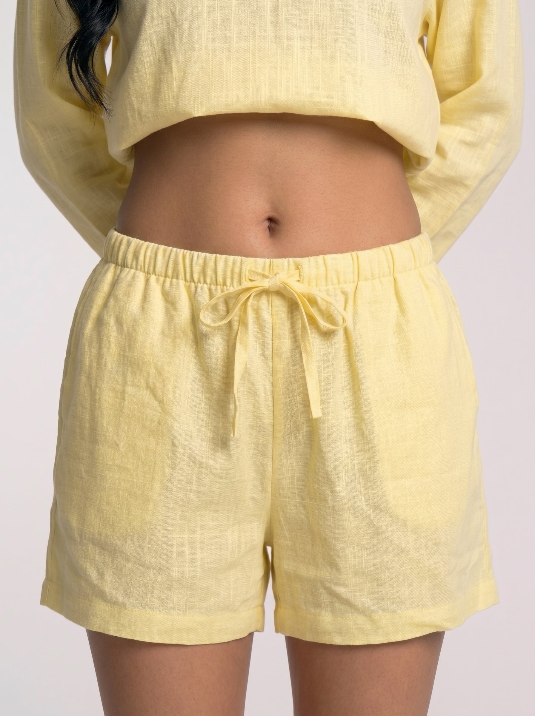 REFINED LINEN SHORTS