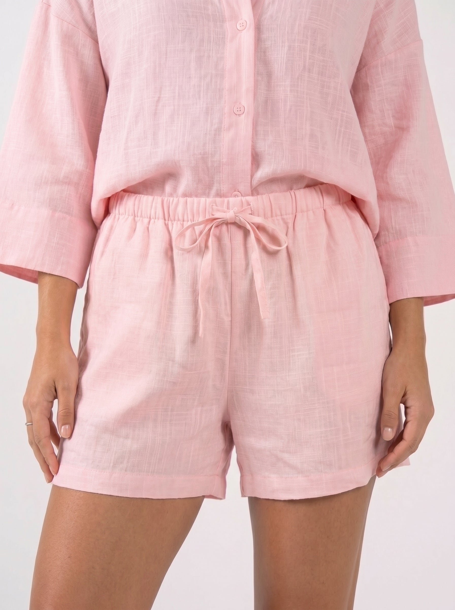 REFINED LINEN SHORTS