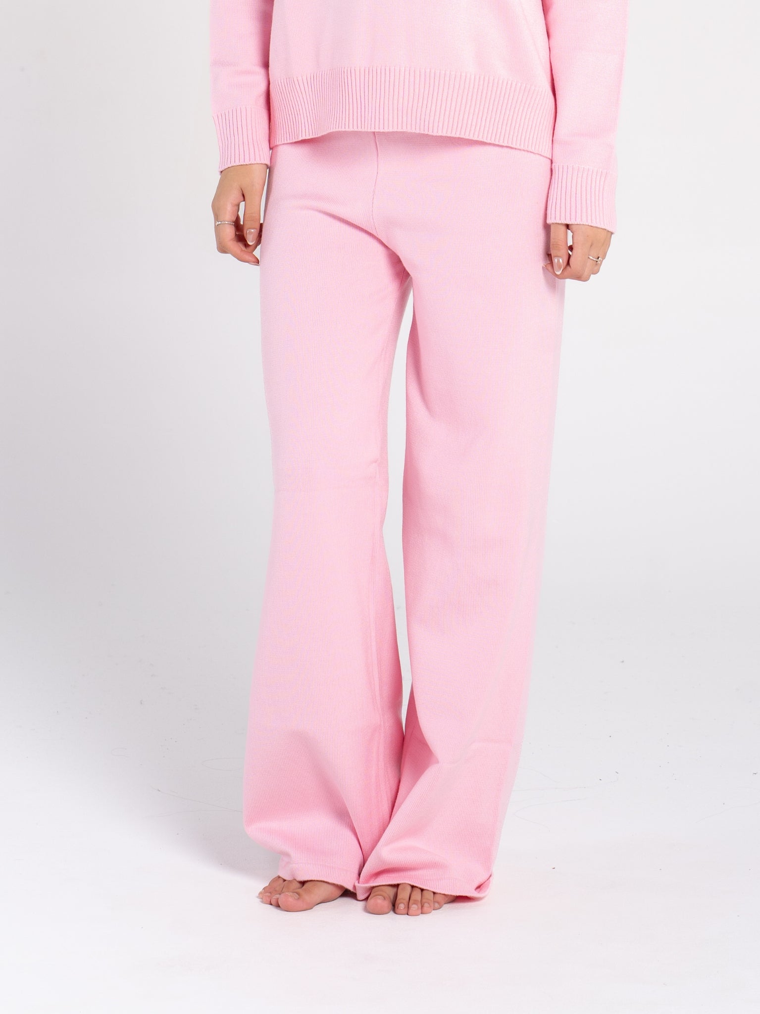 KNIT STRAIGHT LEG PANTS