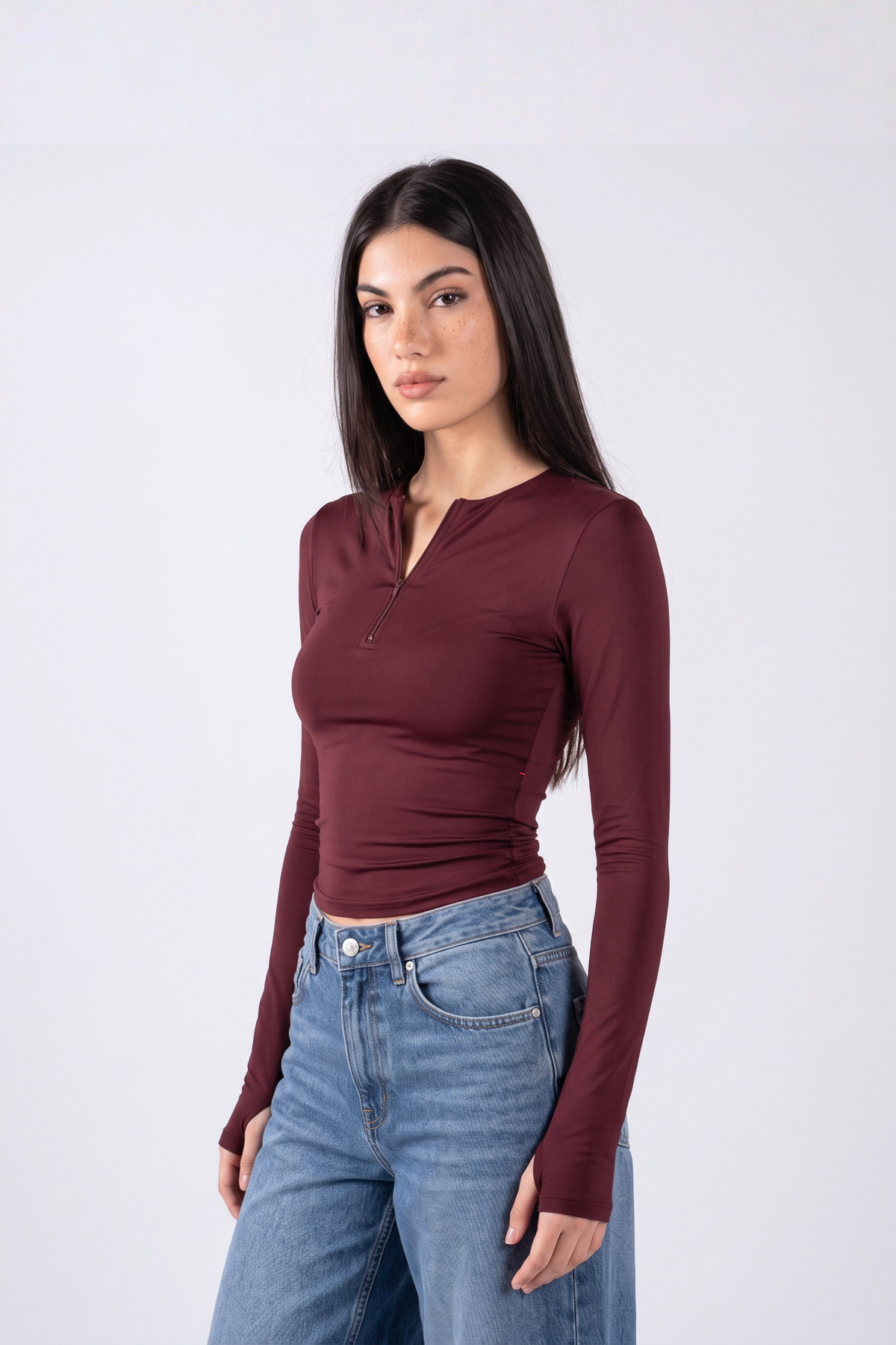 REFINED LONG-SLEEVE ZIPPER