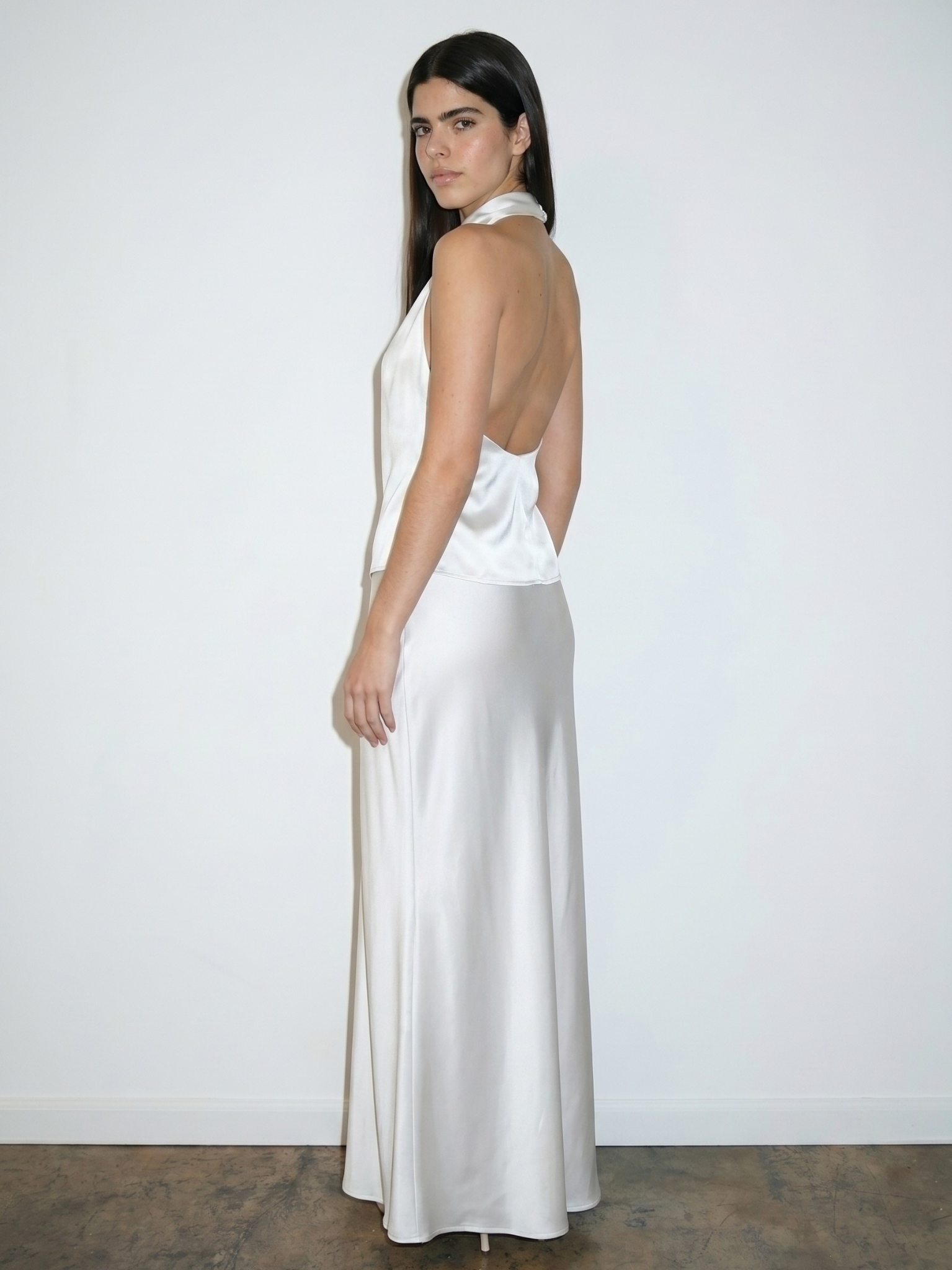 REFINED SATIN MIDI SKIRT