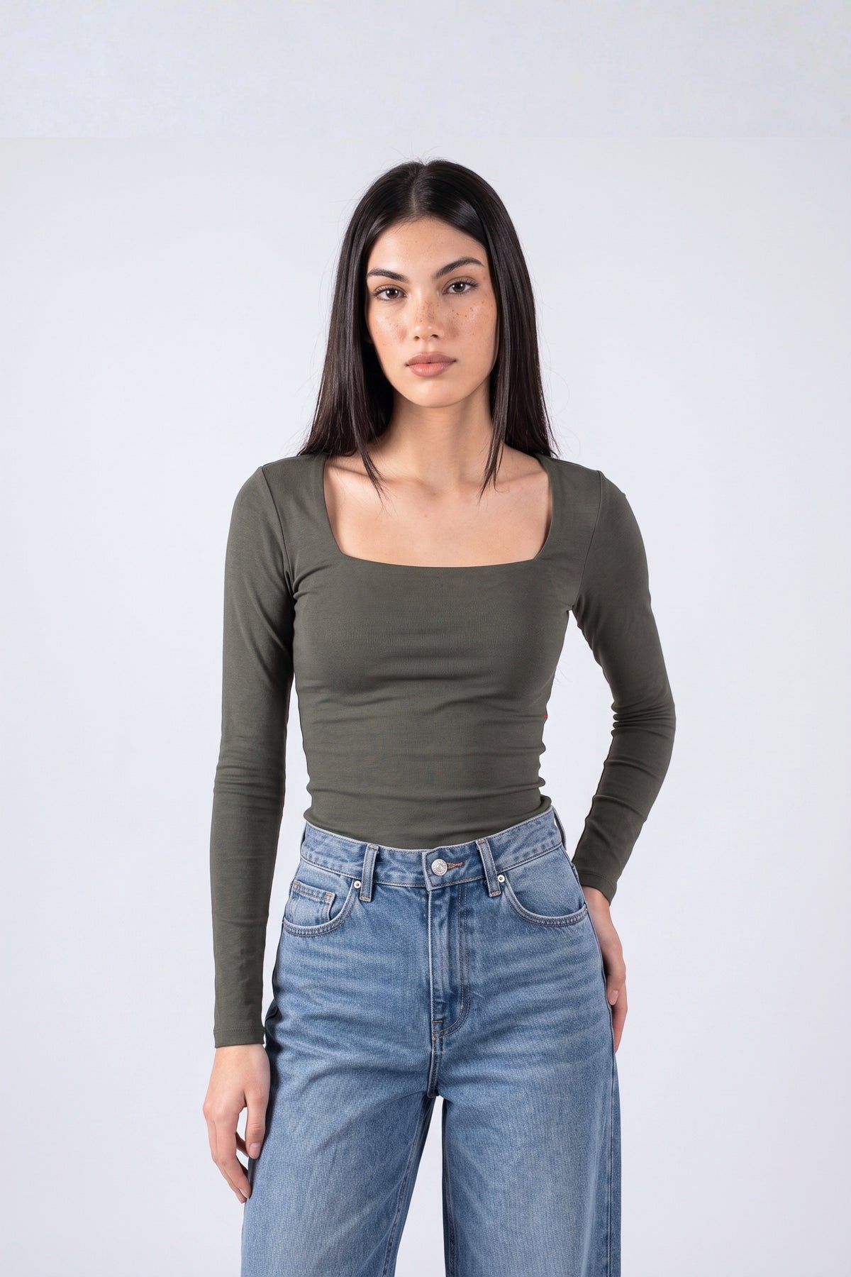 REFINED COTTON LONG-SLEEVE SQUARE NECK