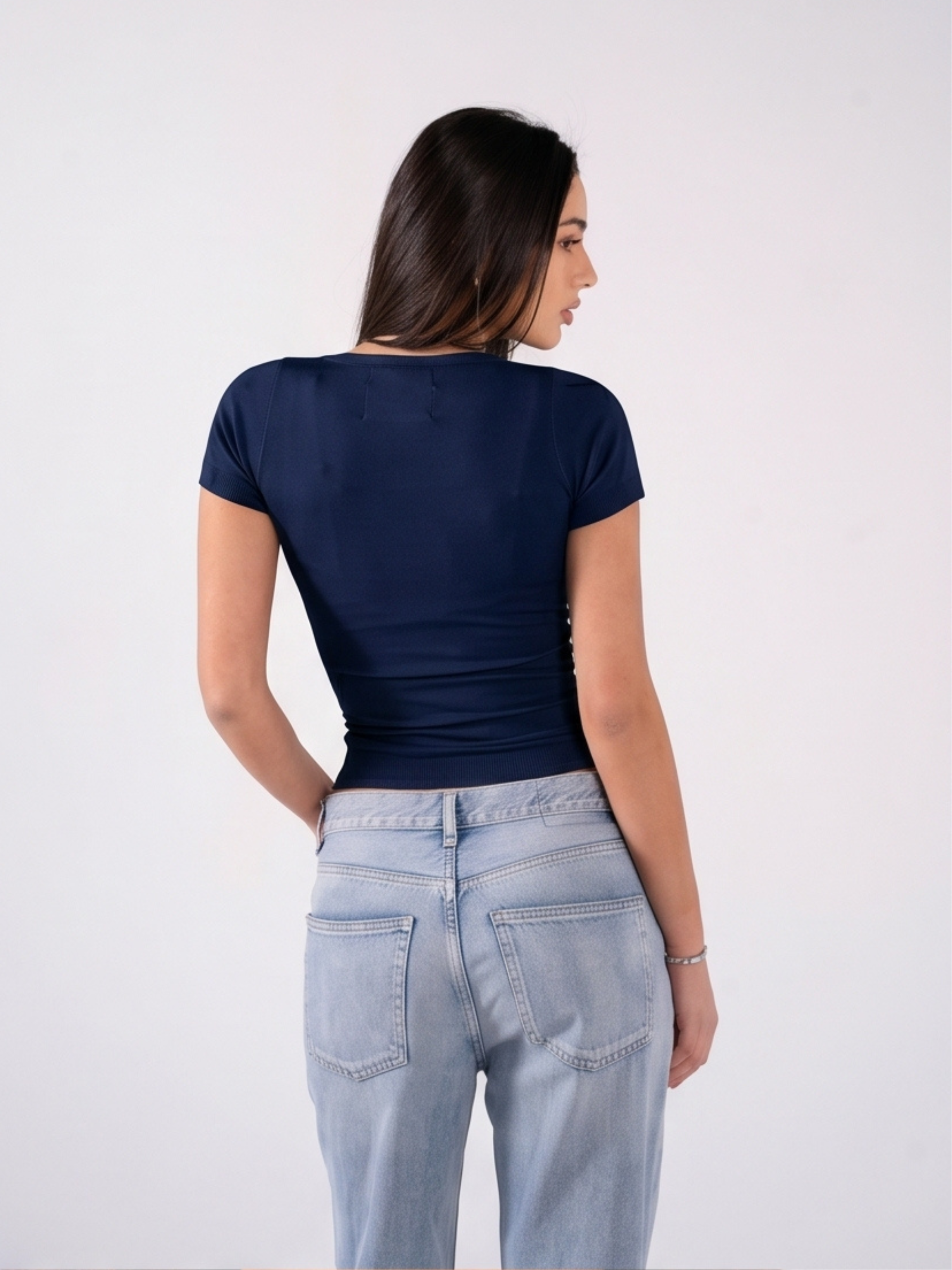 REFINED KNIT SHORT-SLEEVE WIDE NECK