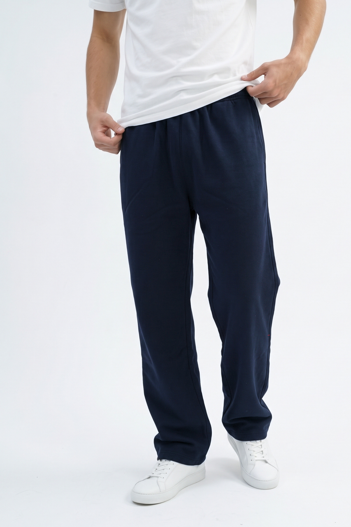 REFINED STRAIGHT LEG PANTS