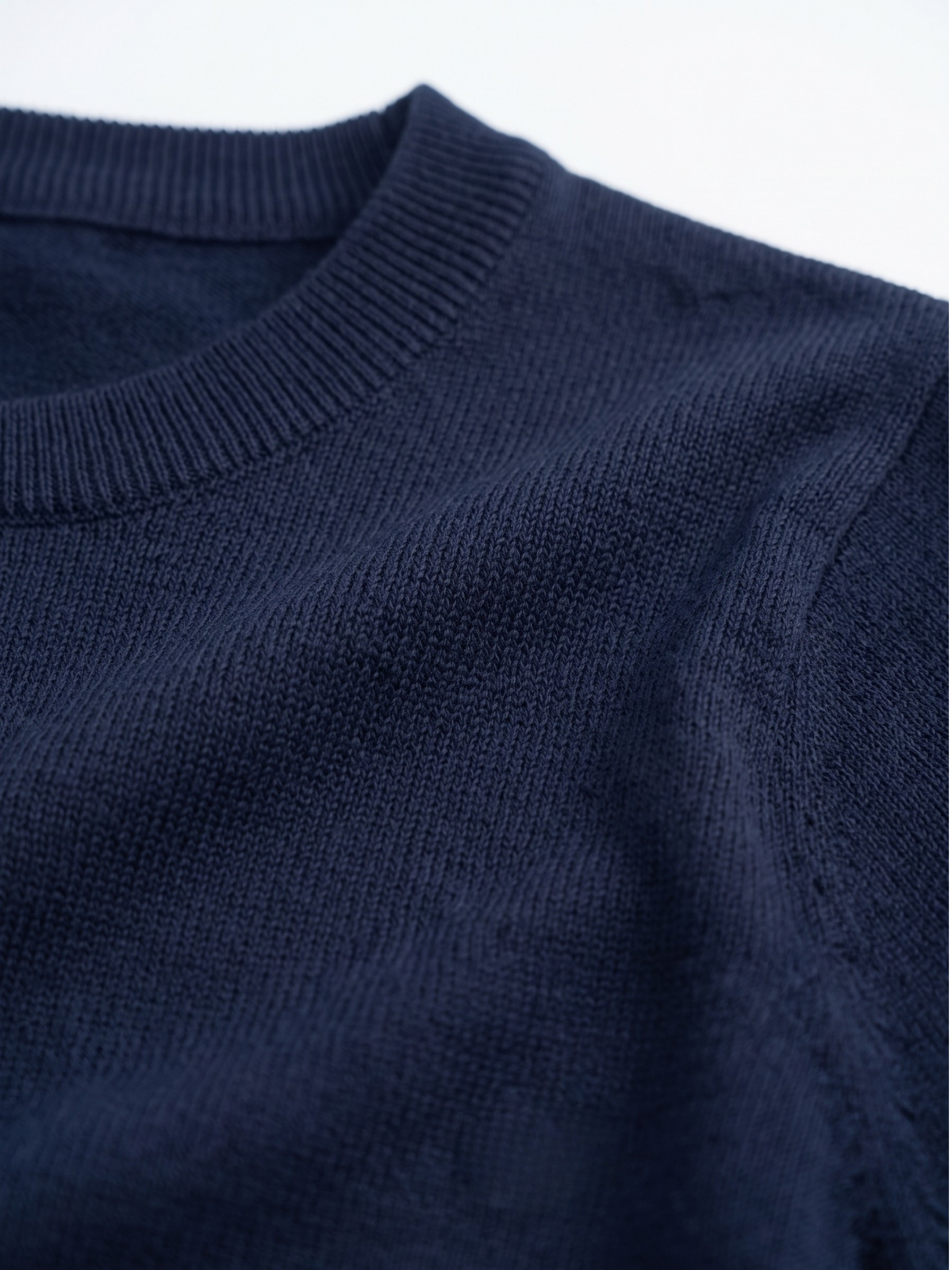 REFINED ROUND NECK COTTON KNIT T-SHIRT