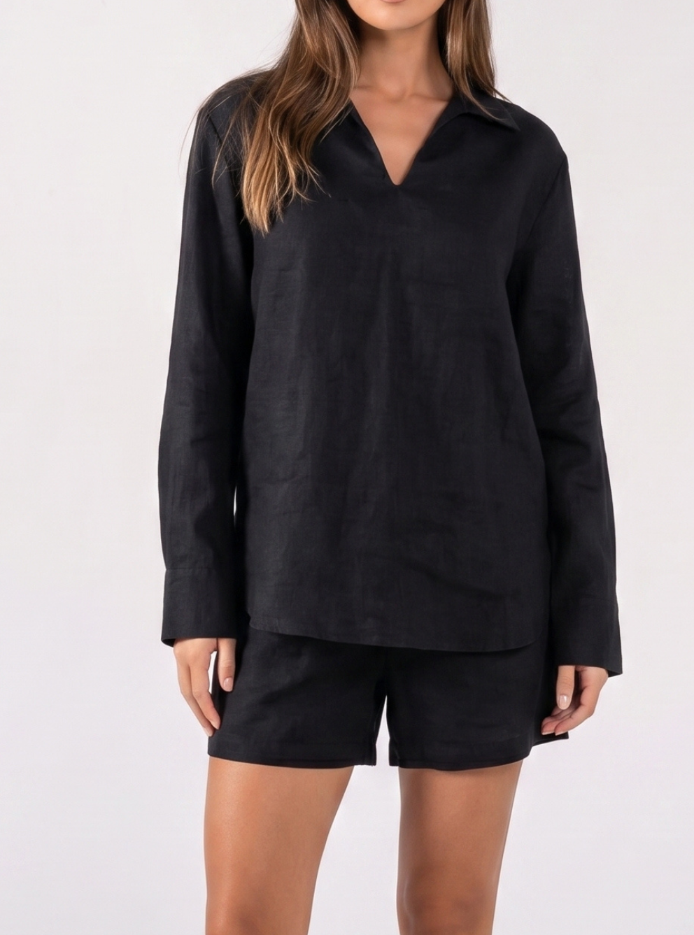 REFINED LINEN POLO BLOUSE