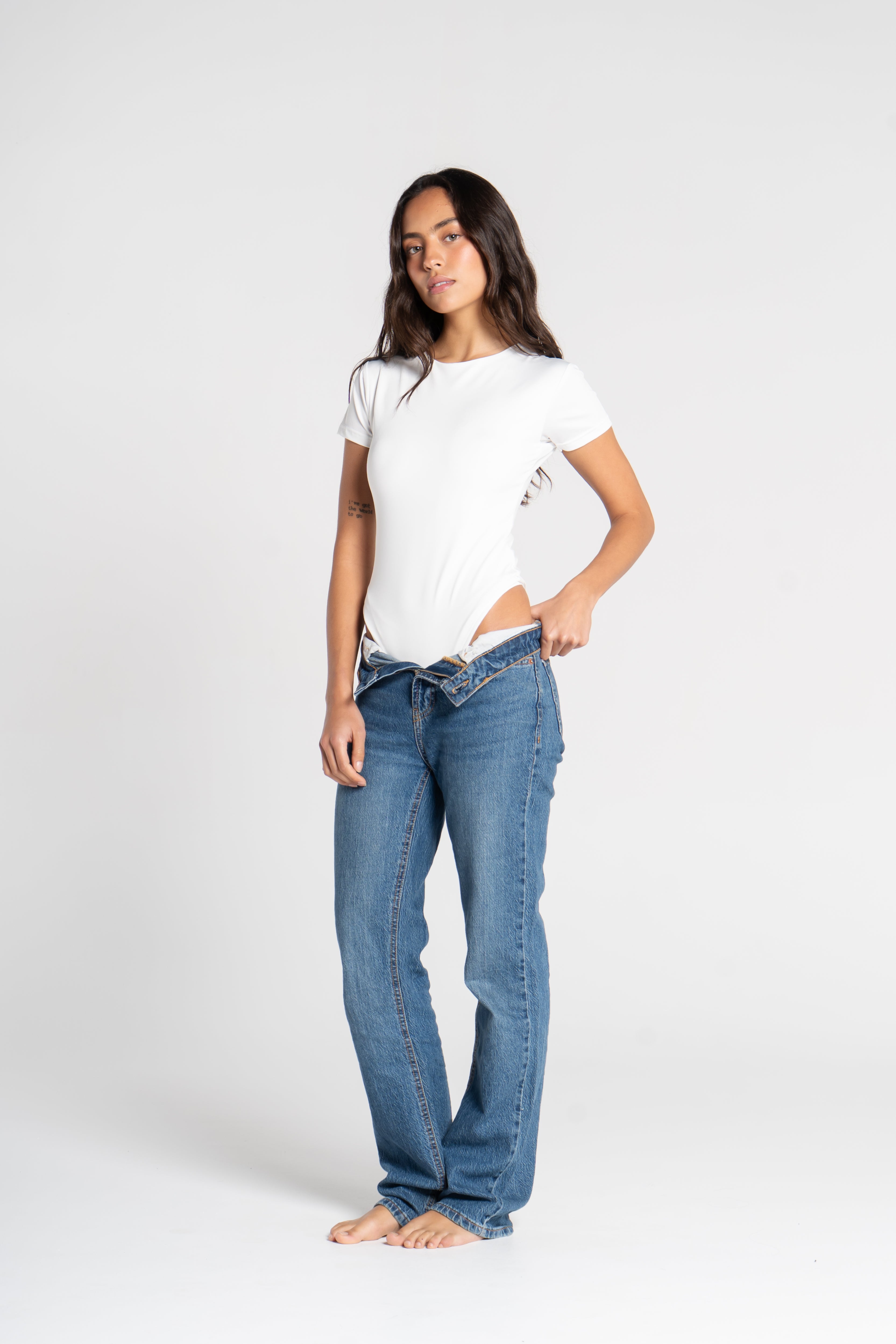 ROUND NECK SHORT SLEEVE BODYSUIT