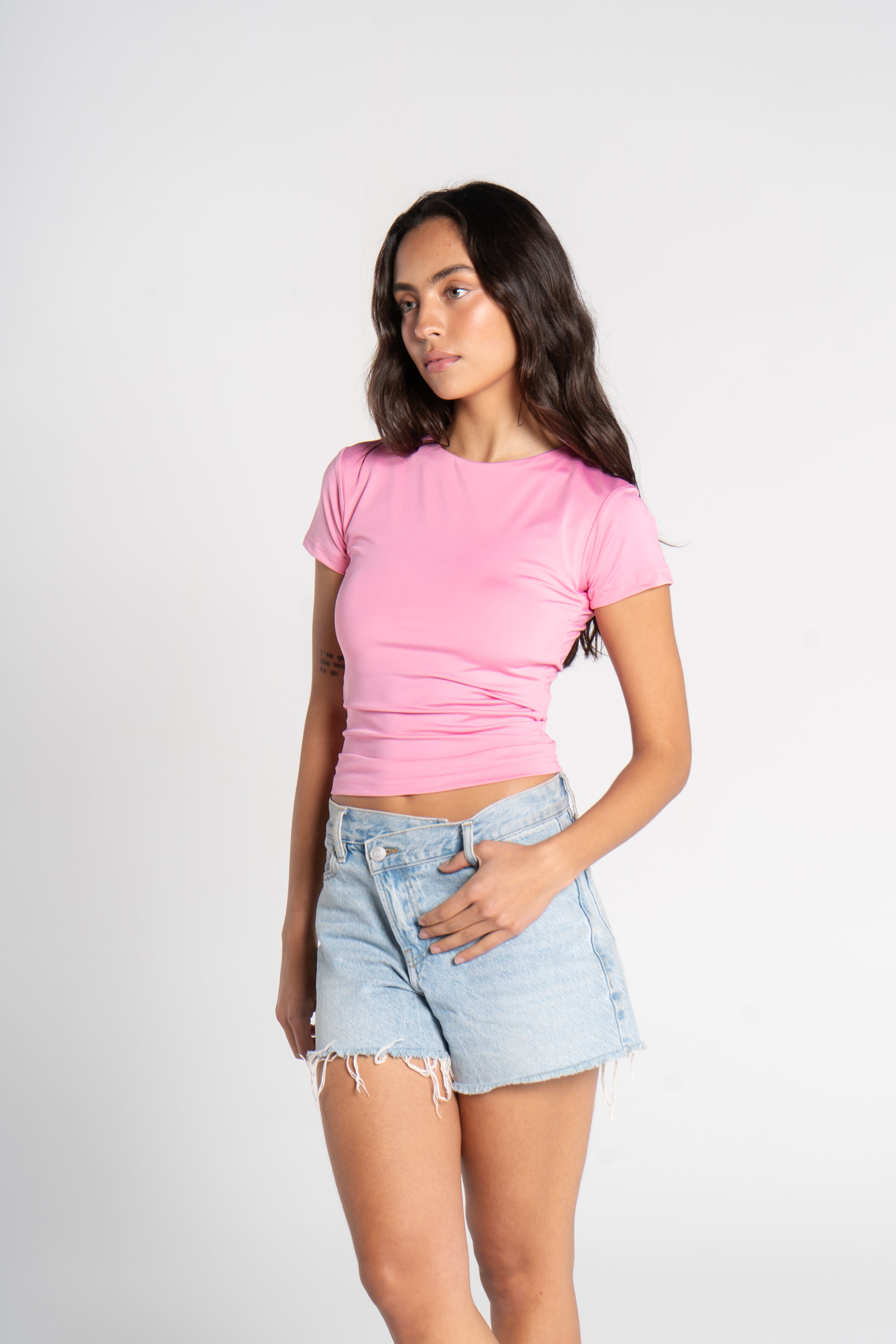 ROUND NECK SHORT SLEEVE        ( COLORS )