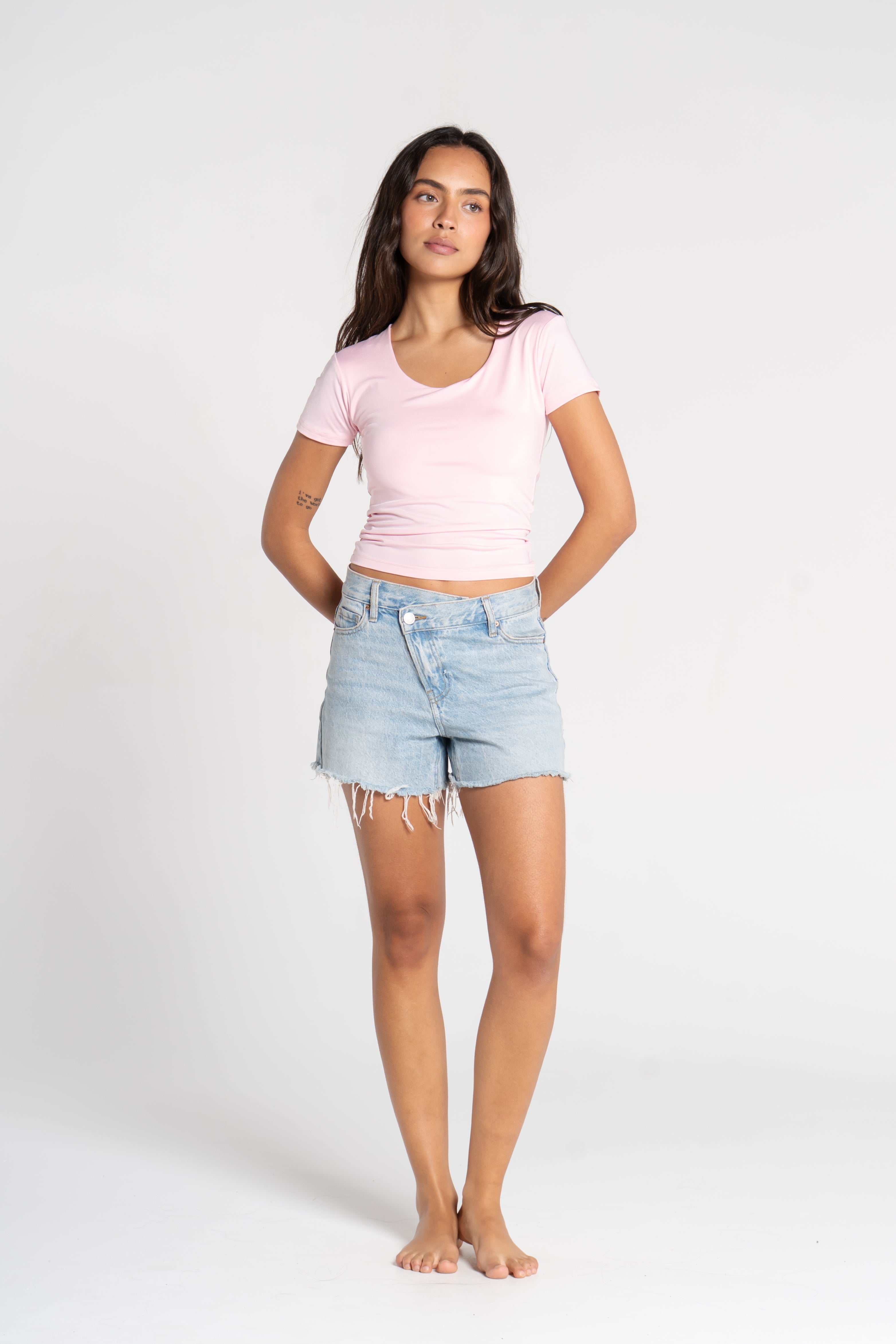 WIDE NECK SHORT SLEEVE            ( COLORS )