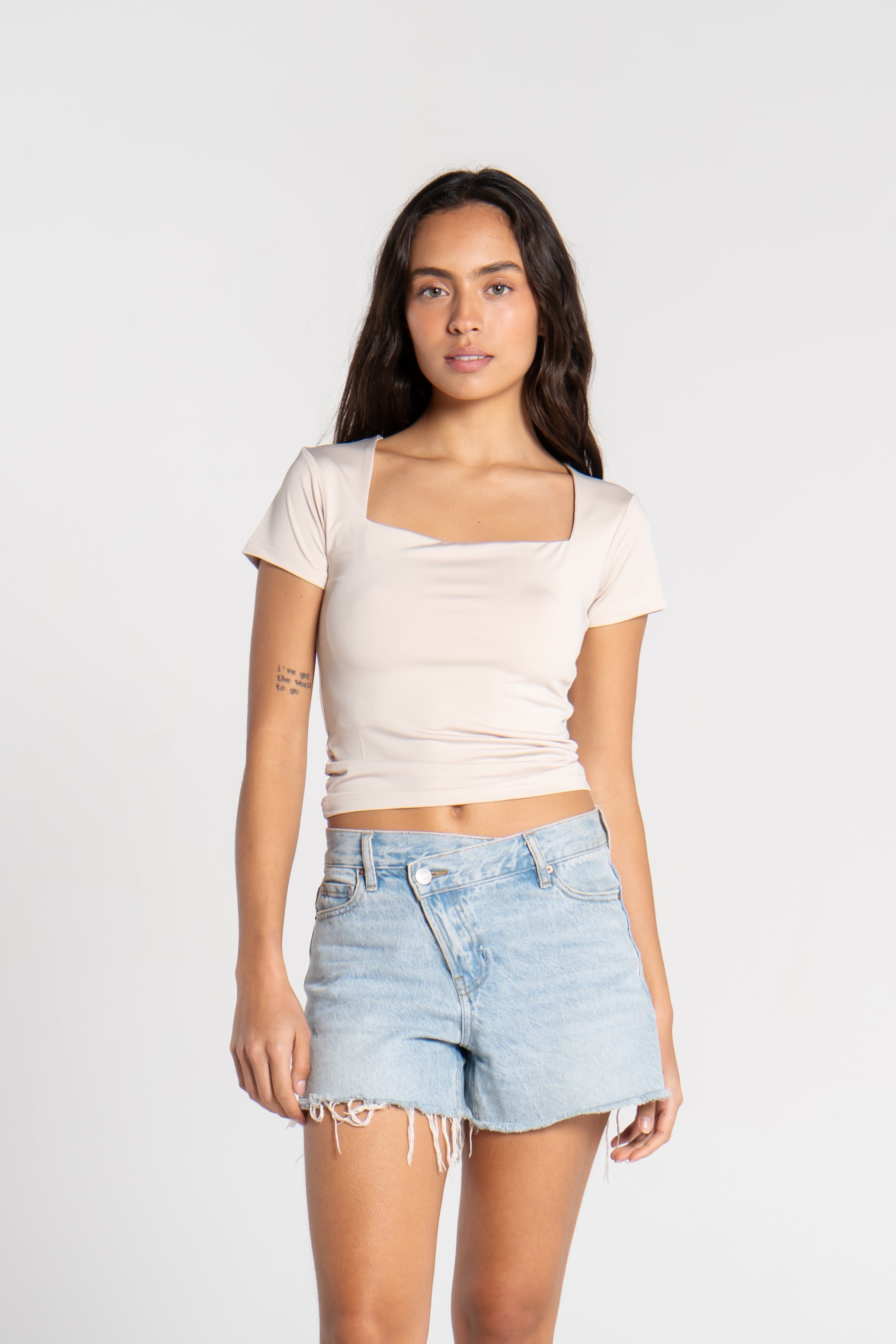 SQUARE NECK SHORT SLEEVE (COLORS)