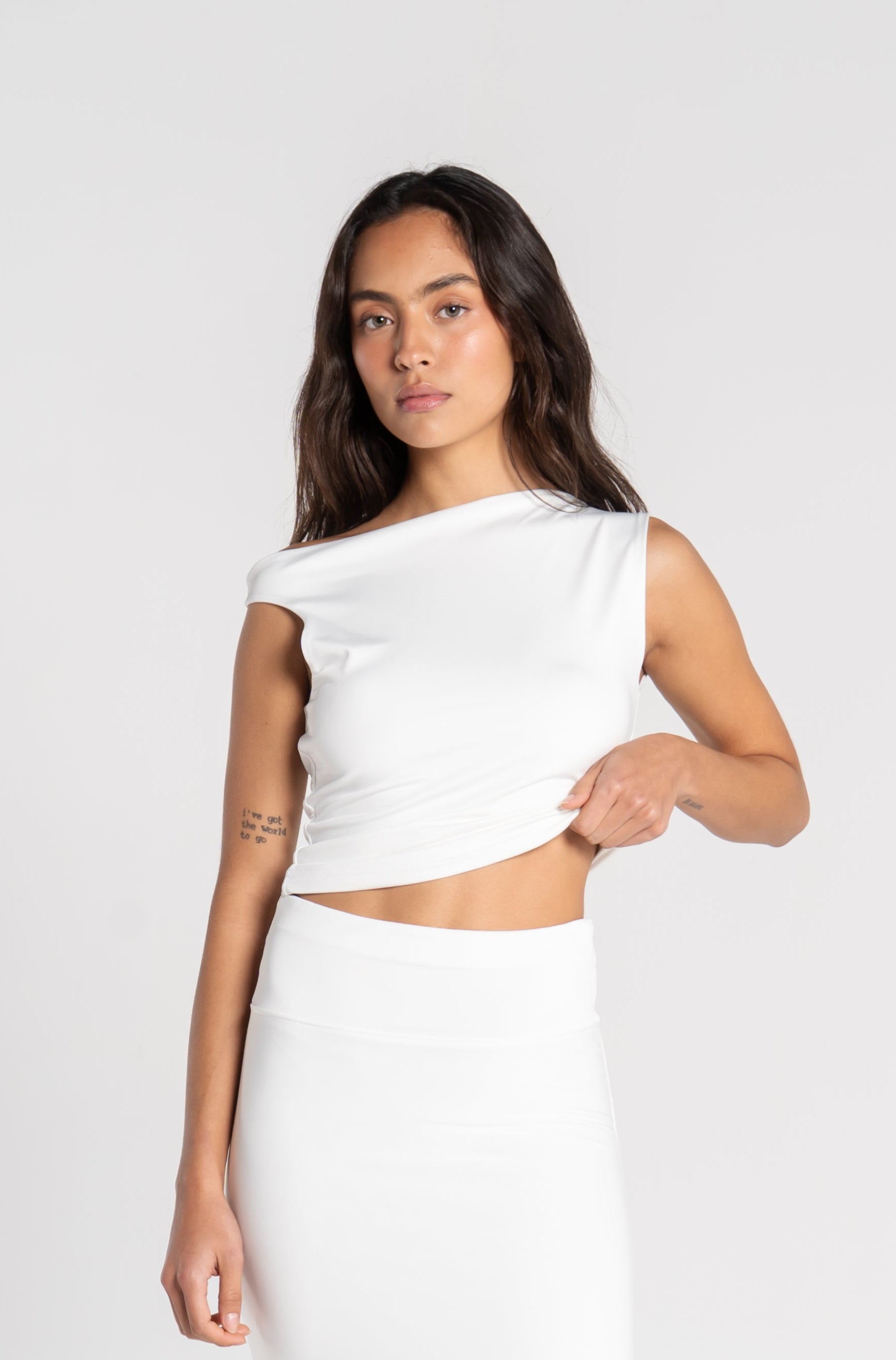 ONE SHOULDER RUCHED ASYMMETRICAL TOP