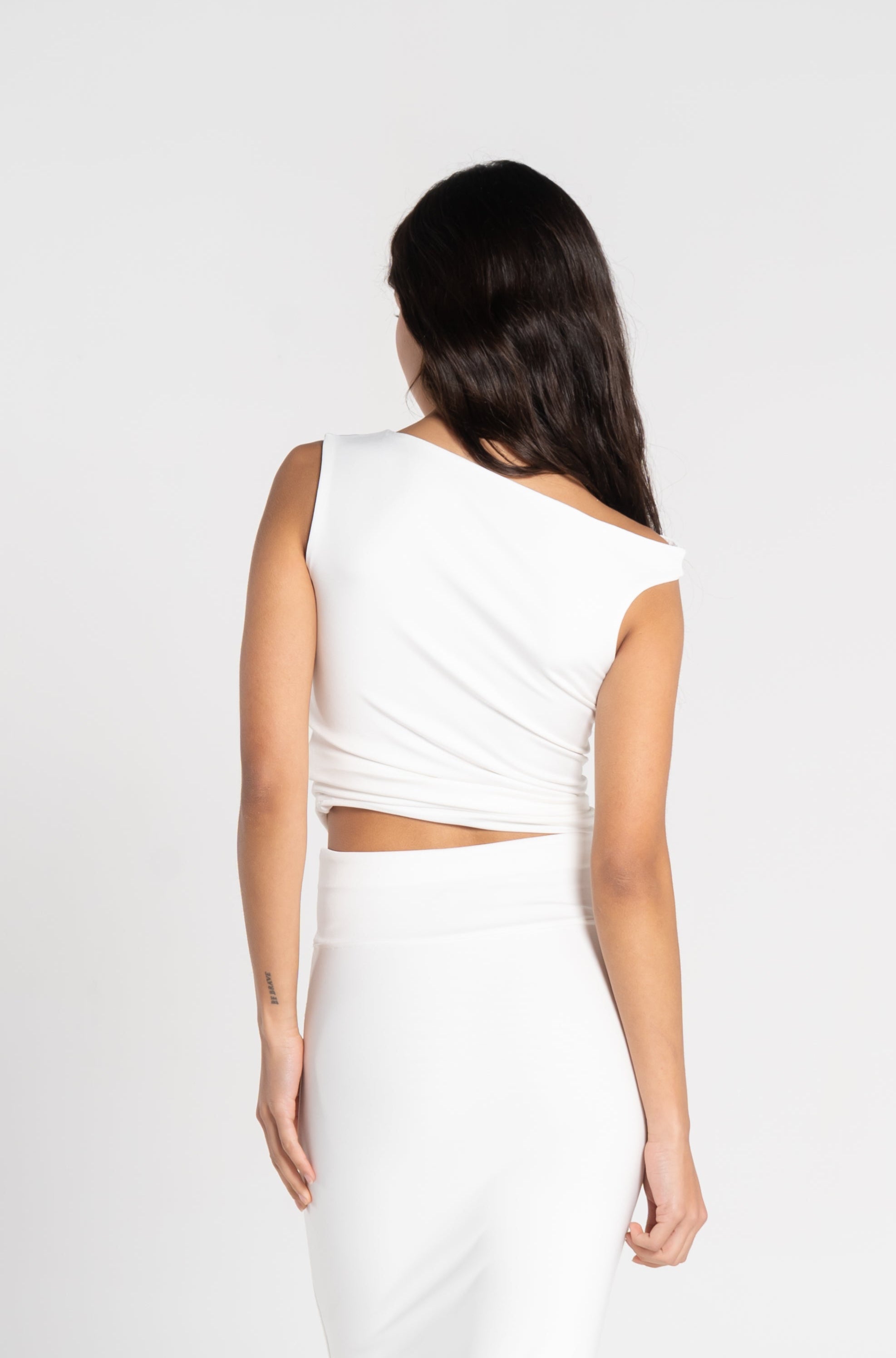 ONE SHOULDER RUCHED ASYMMETRICAL TOP